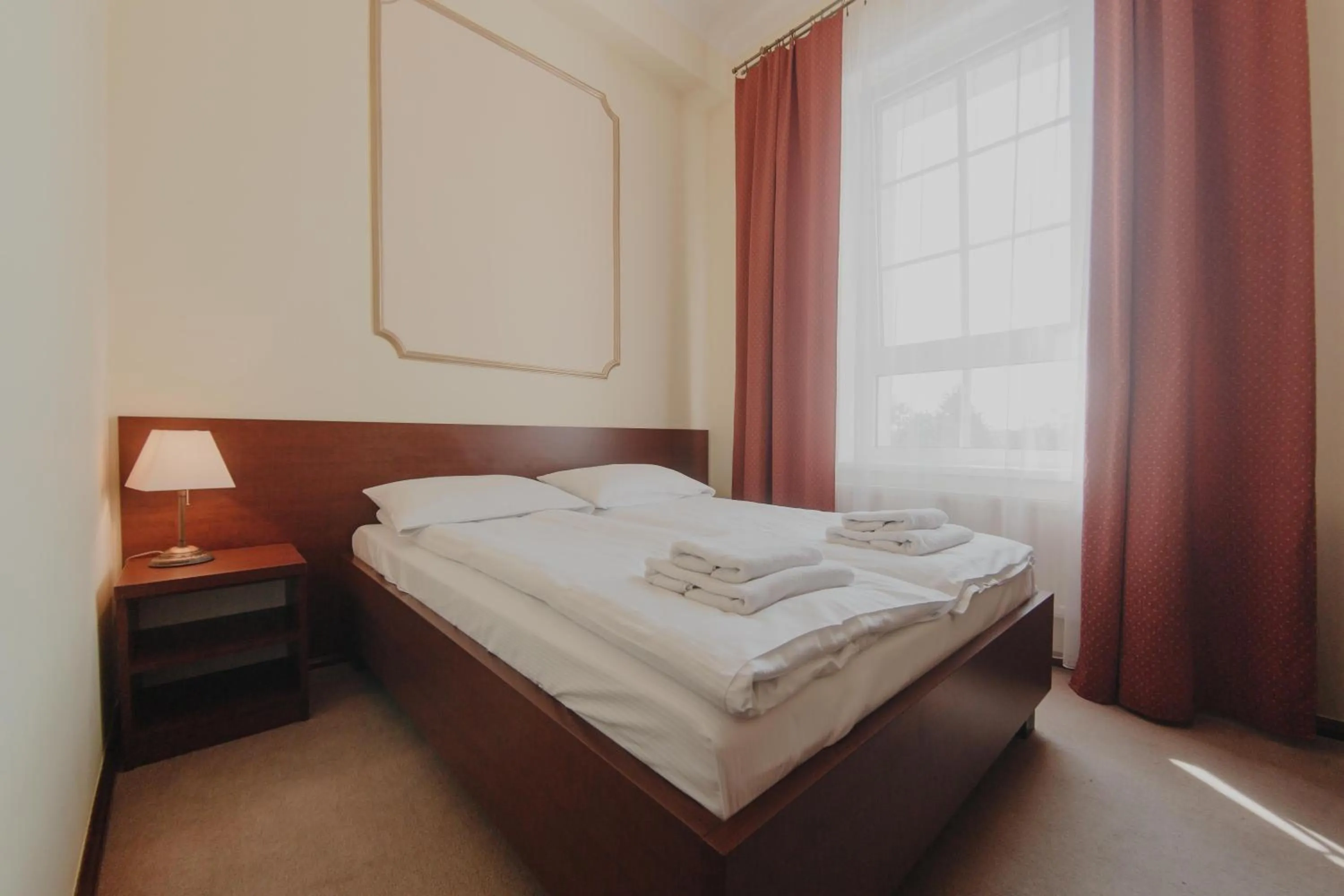 Photo of the whole room, Bed in Hotel Cesarski - Kaiserhof