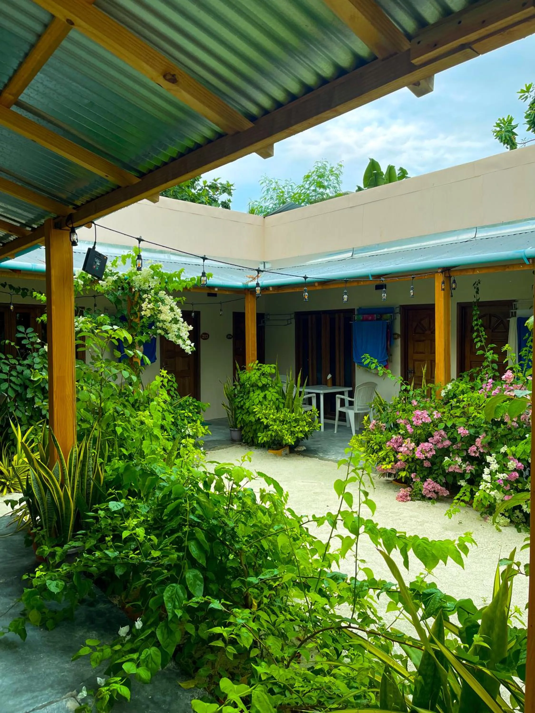 Thoddoo Retreat Grand