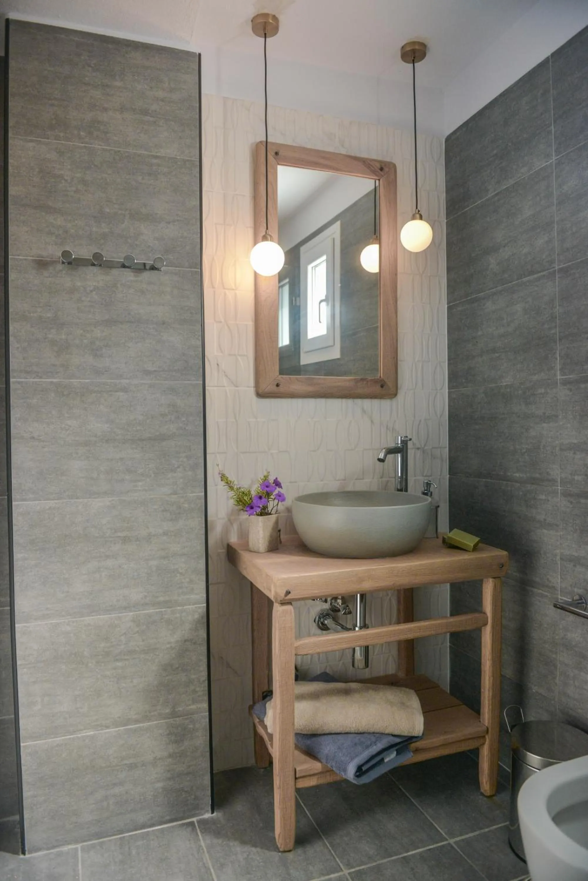 Bathroom in Blue Paradise Apartments