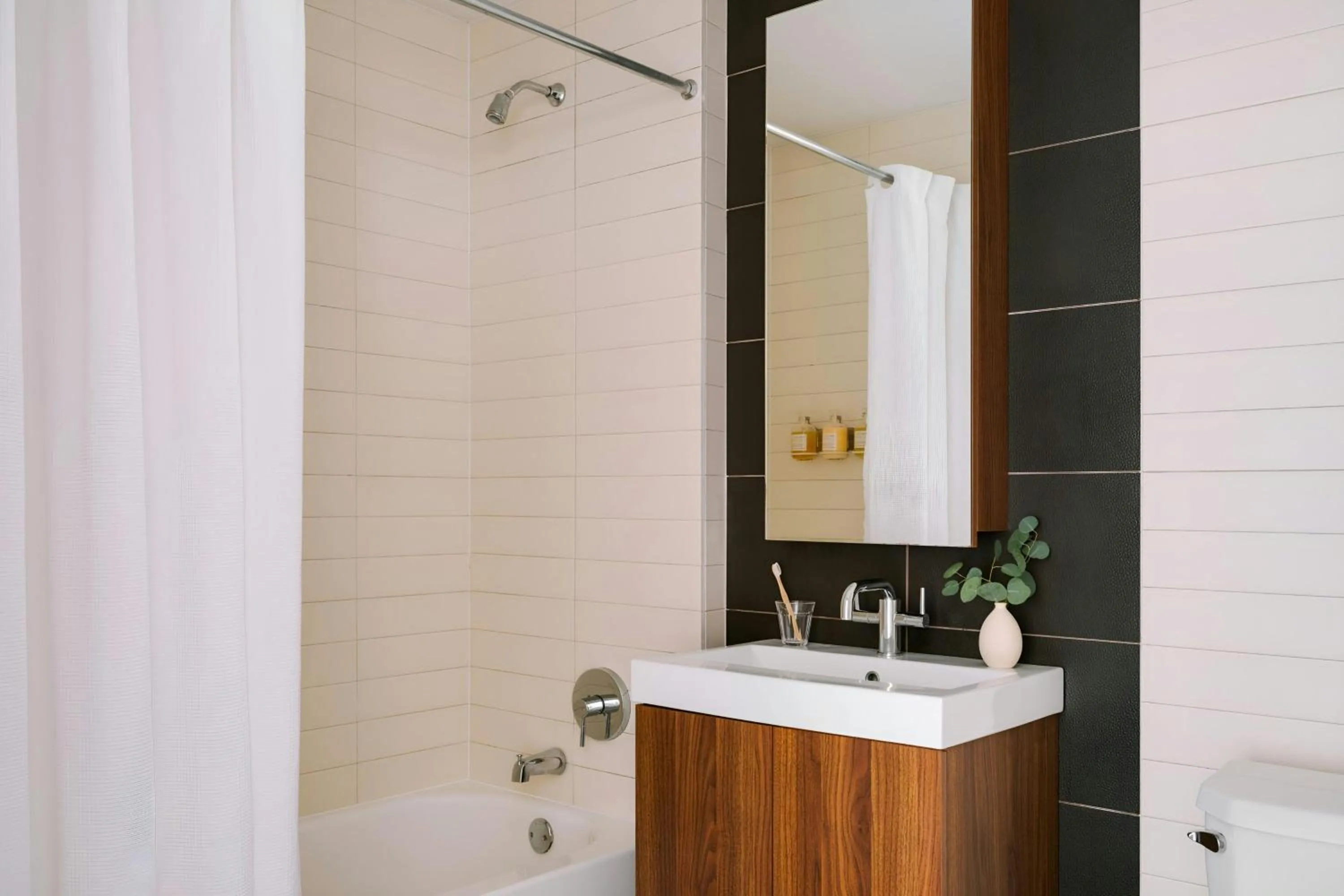 Bathroom in Sonder by Marriott Bonvoy One Platt Apartments Financial District
