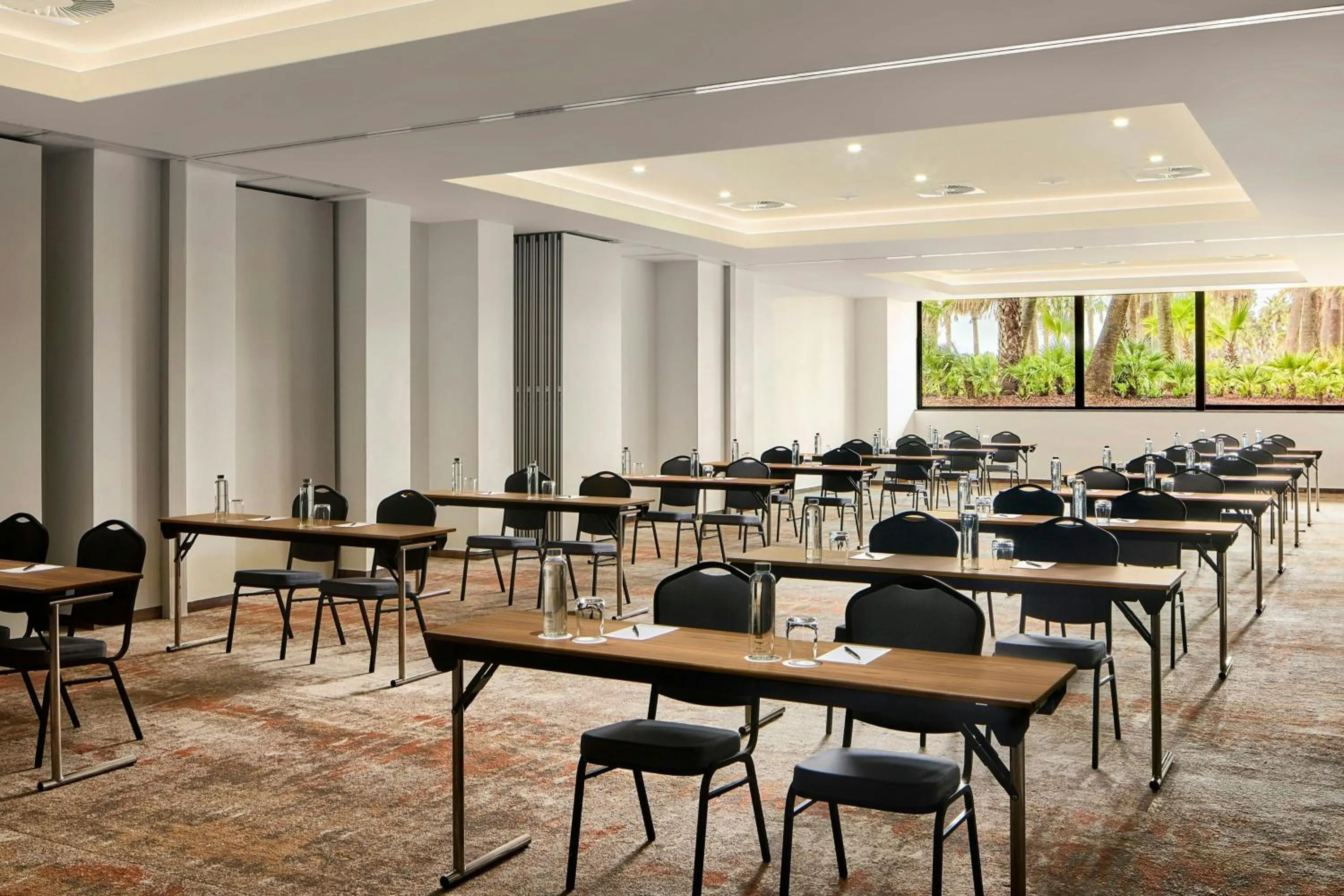 Meeting/conference room in Algarve Marriott Salgados Golf Resort & Spa