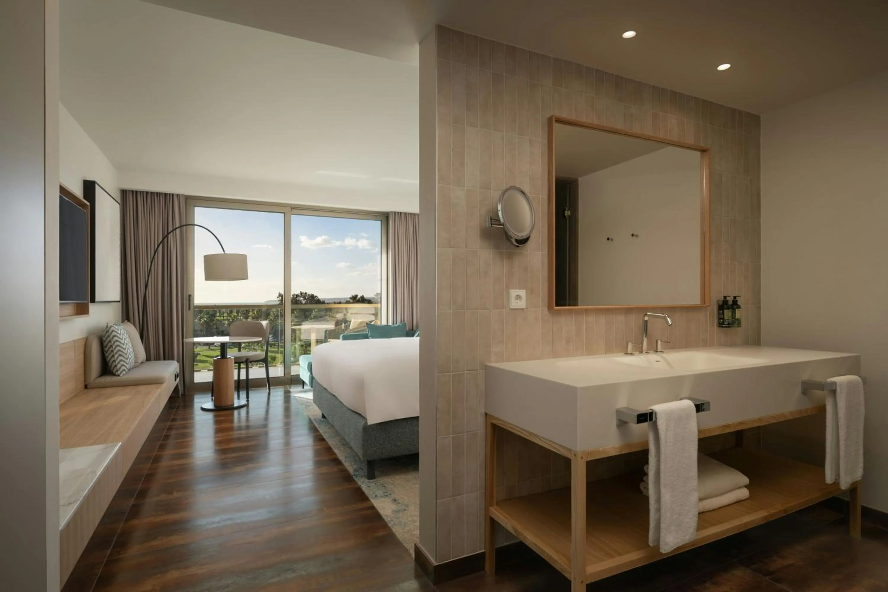 Bedroom, Bed in Algarve Marriott Salgados Golf Resort & Spa
