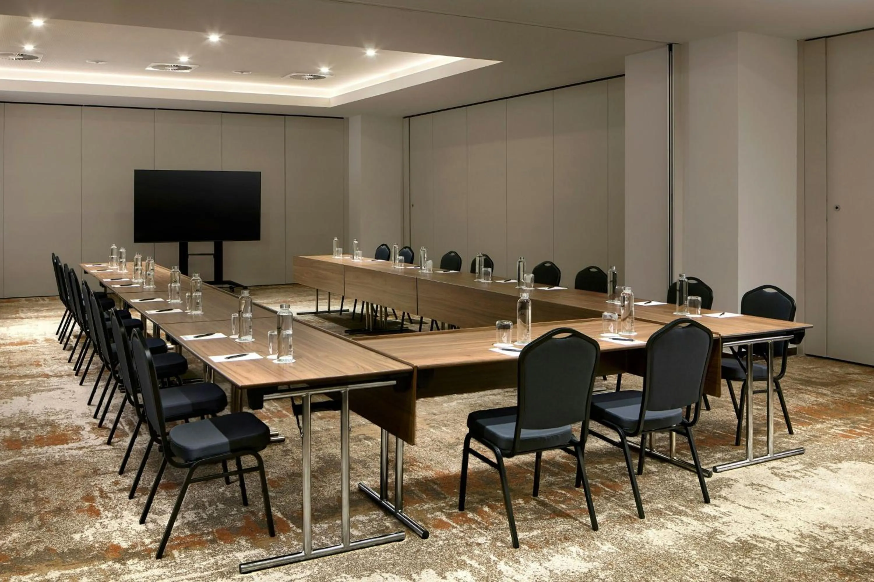 Meeting/conference room in Algarve Marriott Salgados Golf Resort & Spa