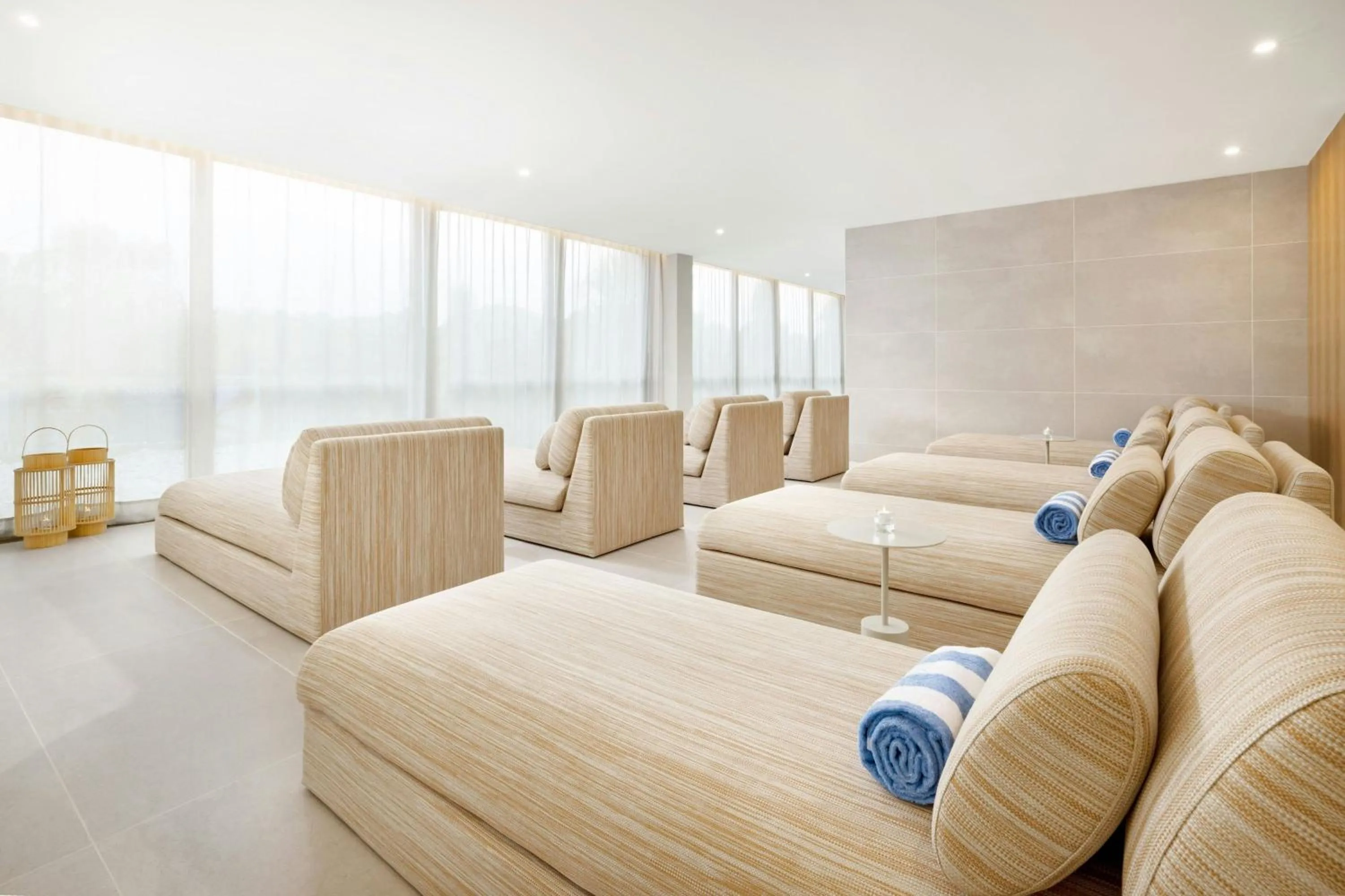 Lounge or bar in The Westin Salgados Beach Resort, Algarve