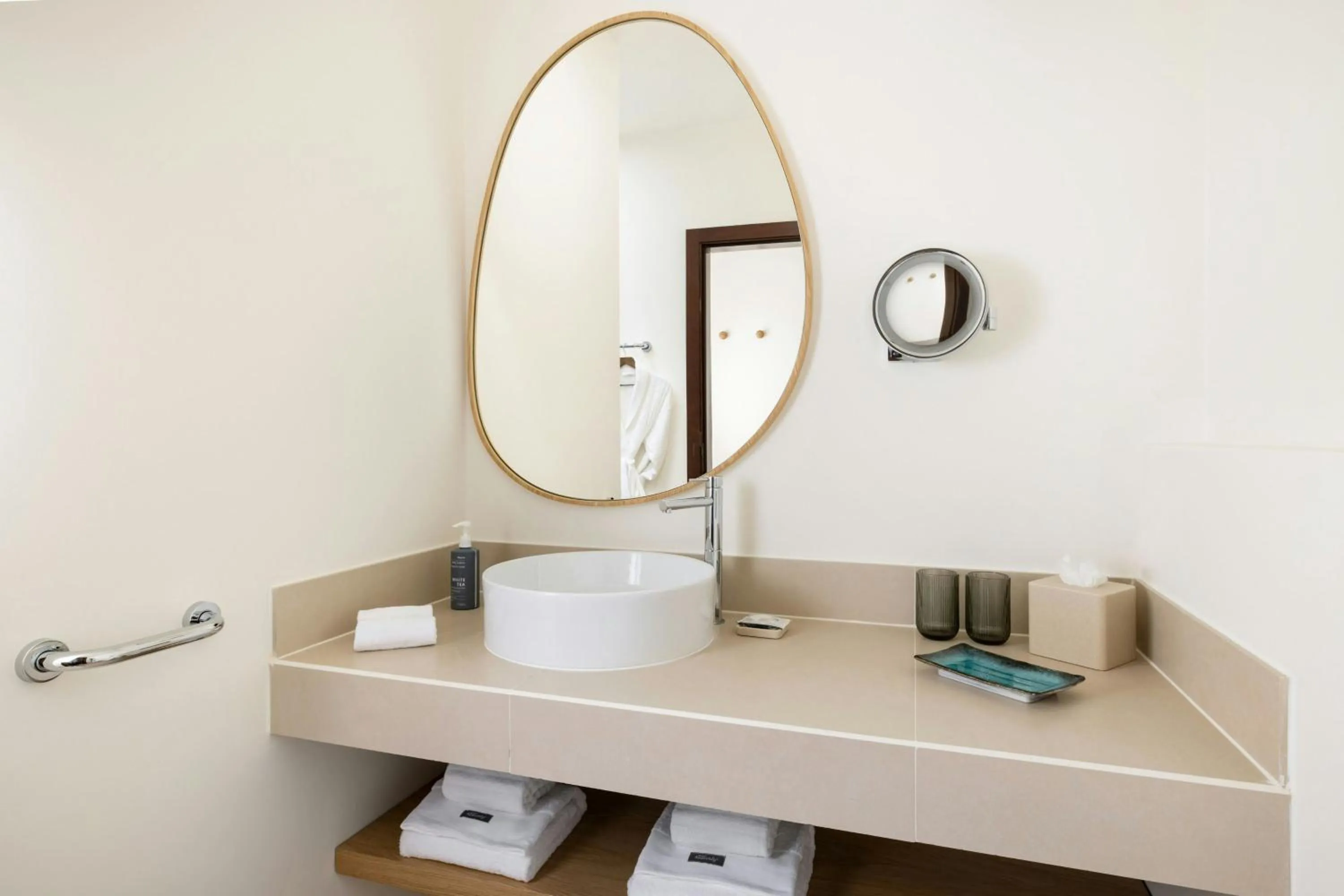 Bathroom in The Westin Salgados Beach Resort, Algarve