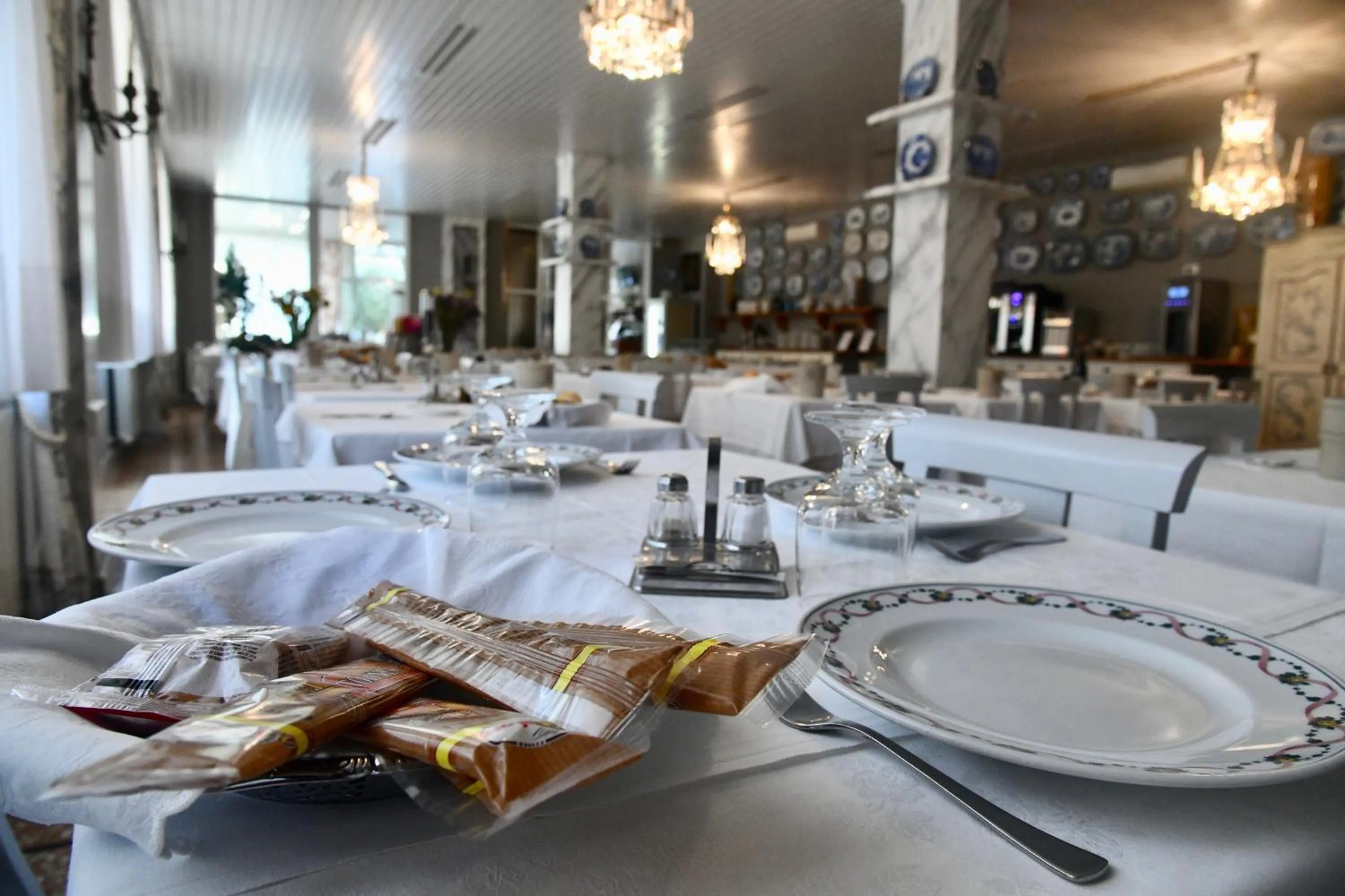 Restaurant/places to eat in Hotel Villa Maria & Apartment