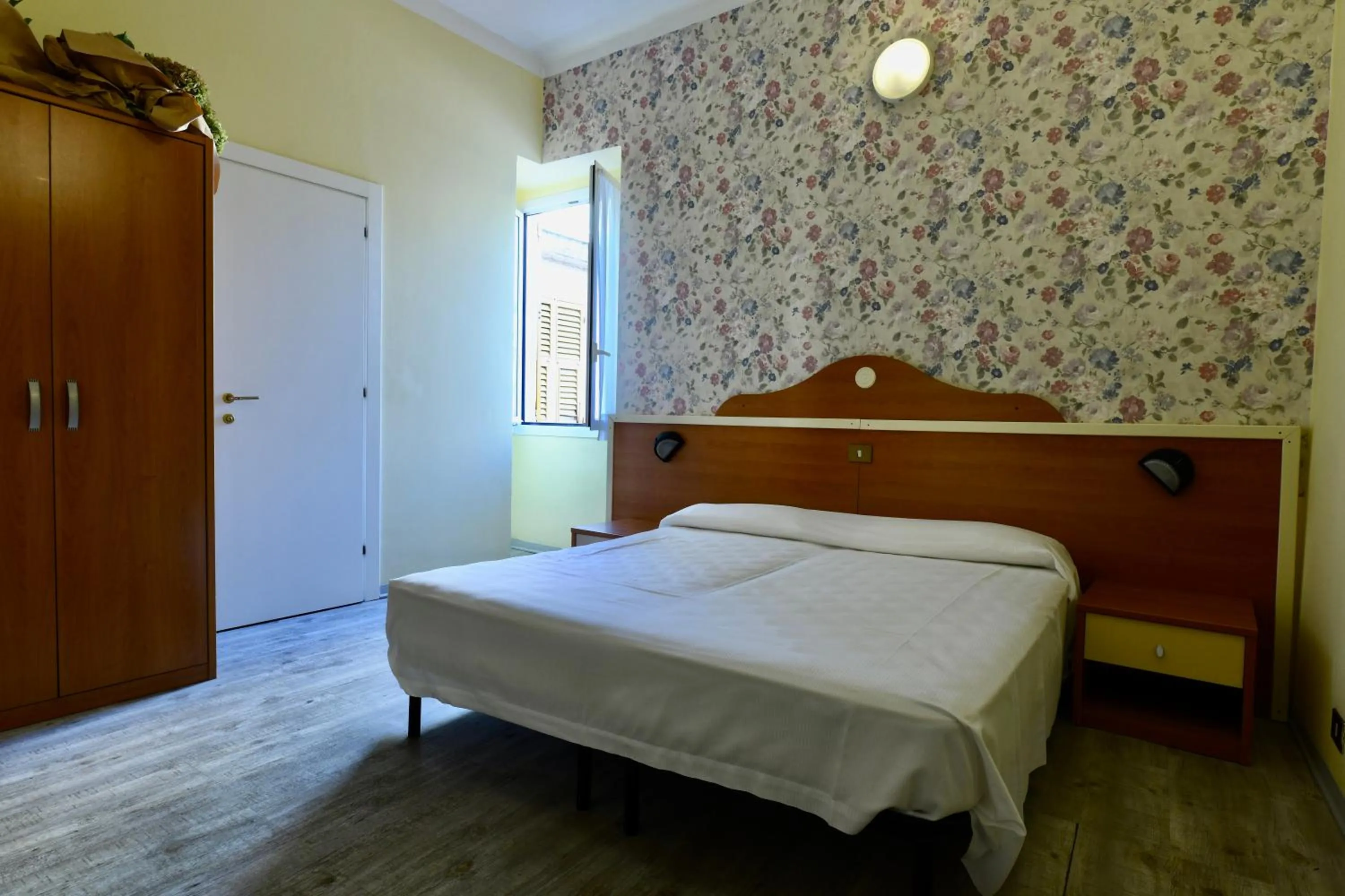 Bed in Hotel Villa Maria & Apartment