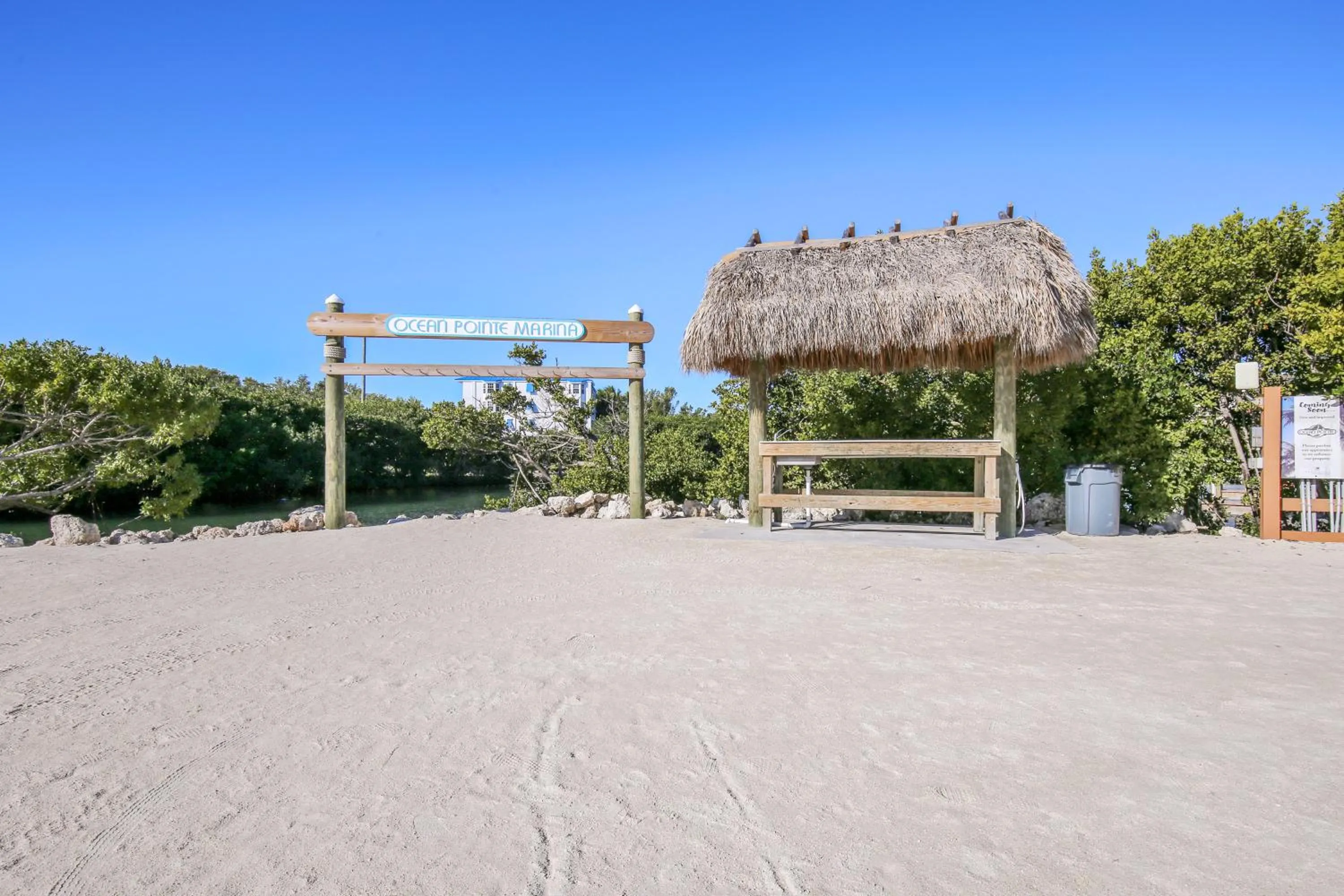 Fishing in Ocean Pointe Suites at Key Largo