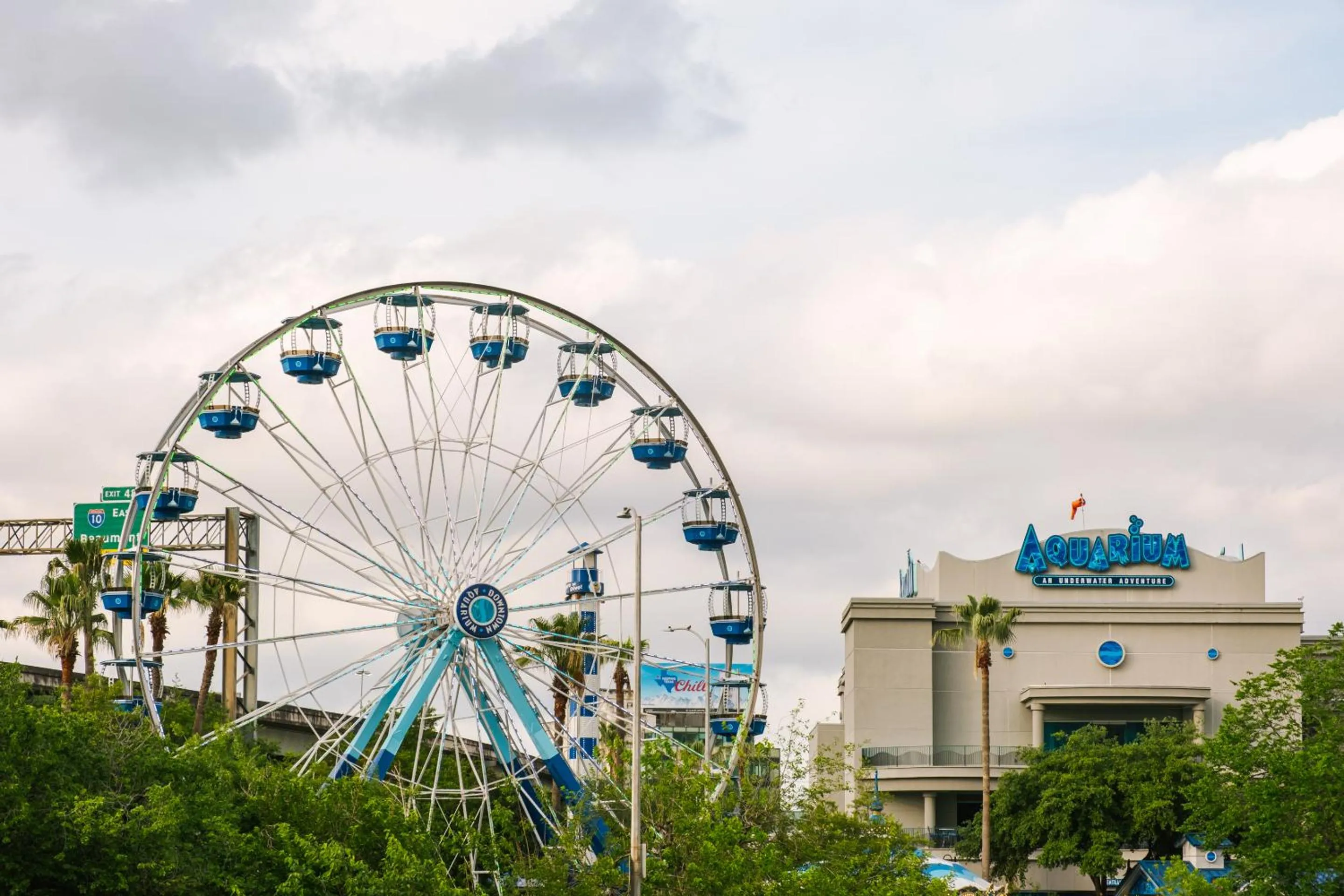 Nearby landmark in Sonder The Hogg Palace