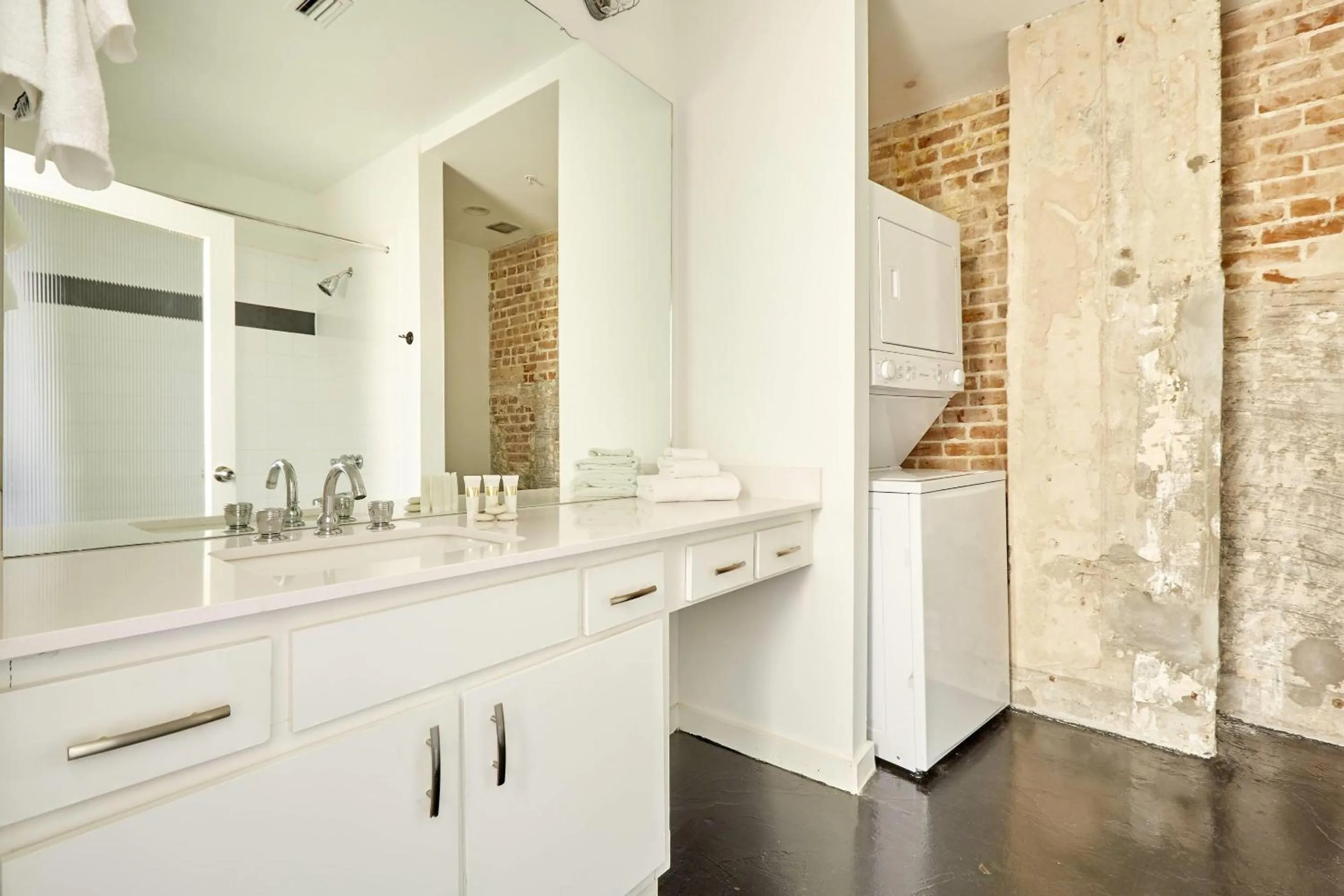 Bathroom in Reside Houston Downtown, a Wyndham Residence