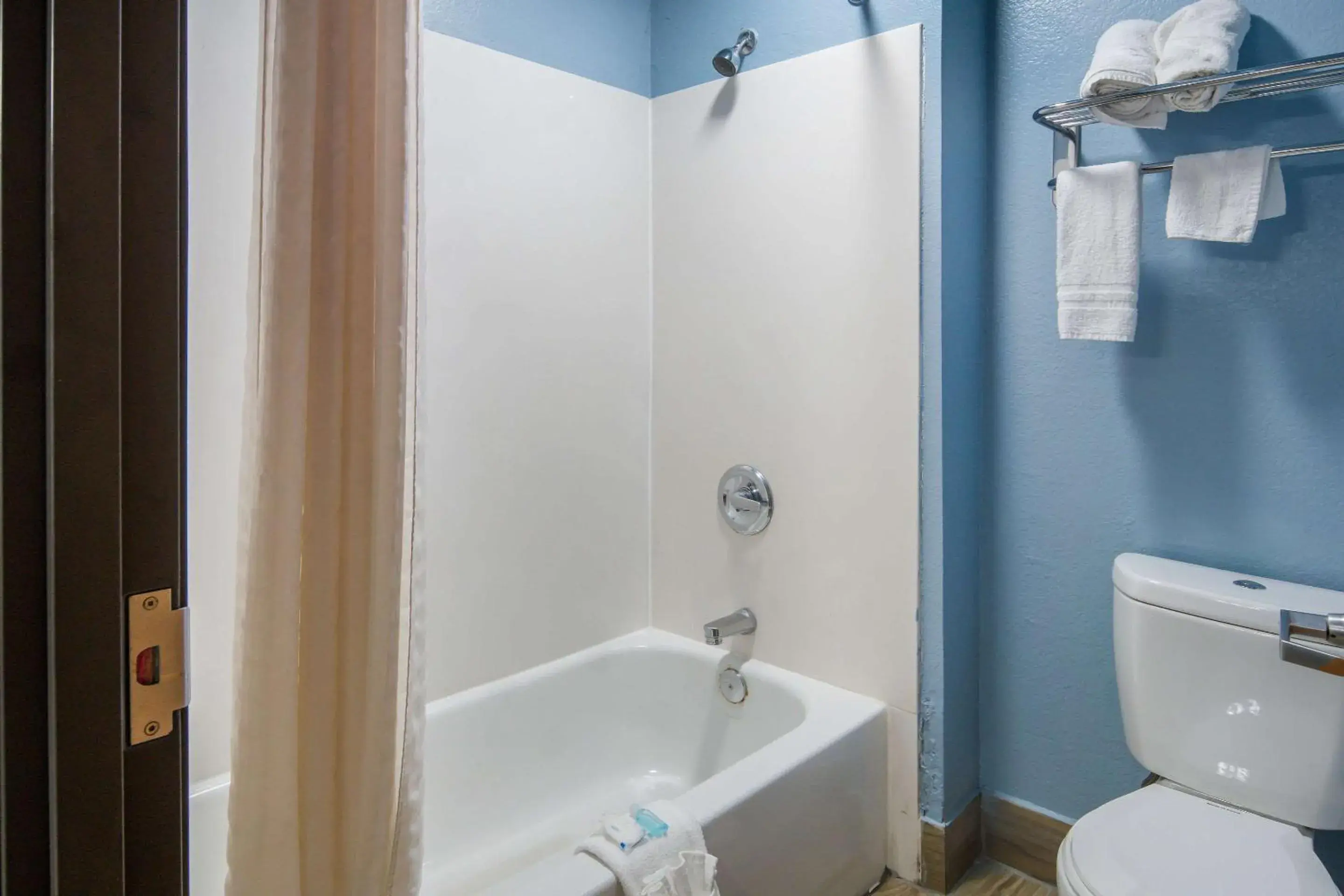 Queen Suite with Two Queen Beds - Non-Smoking in Rodeway Inn Carrollton I-35E Queen Suite with Two Queen Beds - Non-Smoking in Rodeway Inn Carrollton I-35E