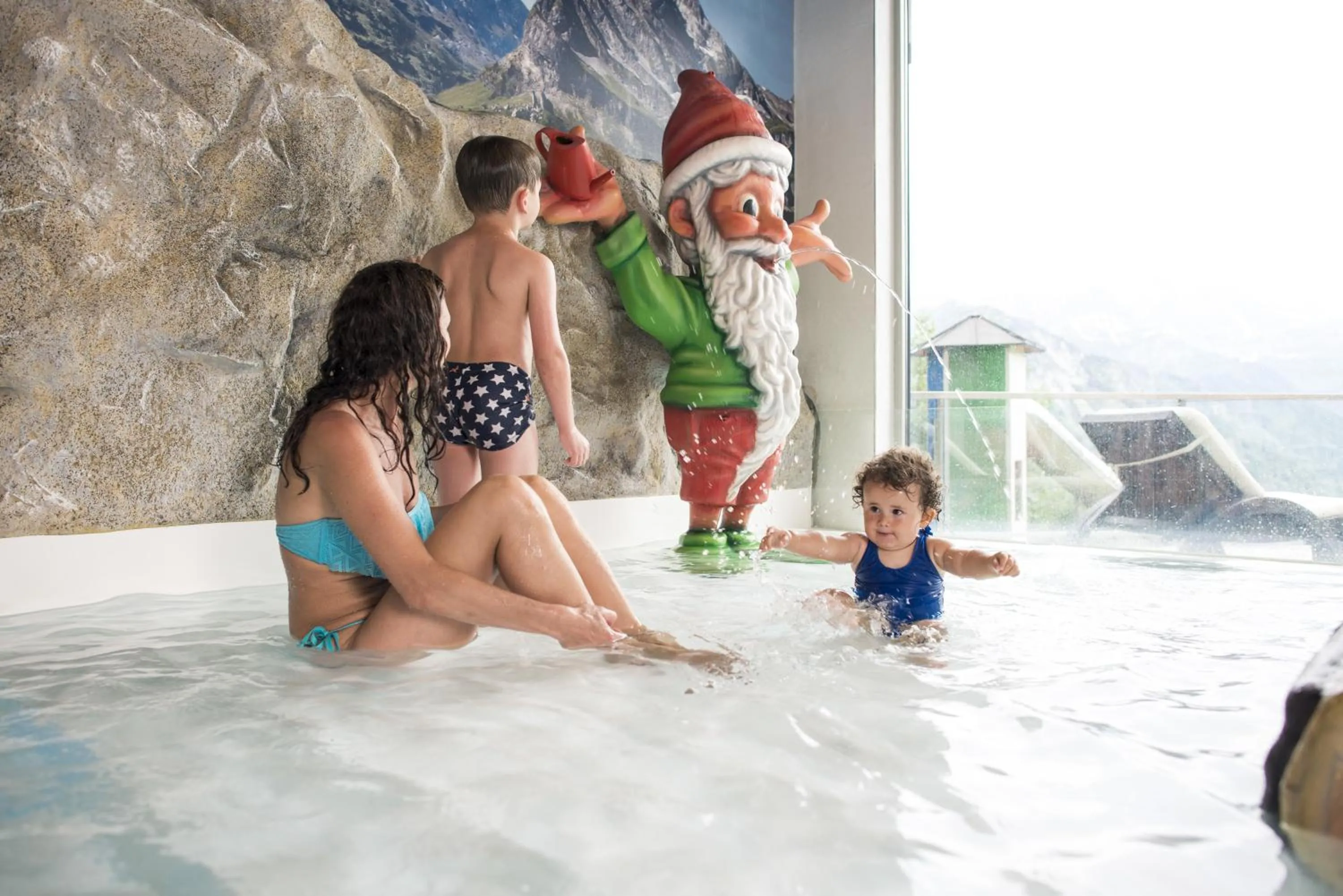 People in Märchenhotel