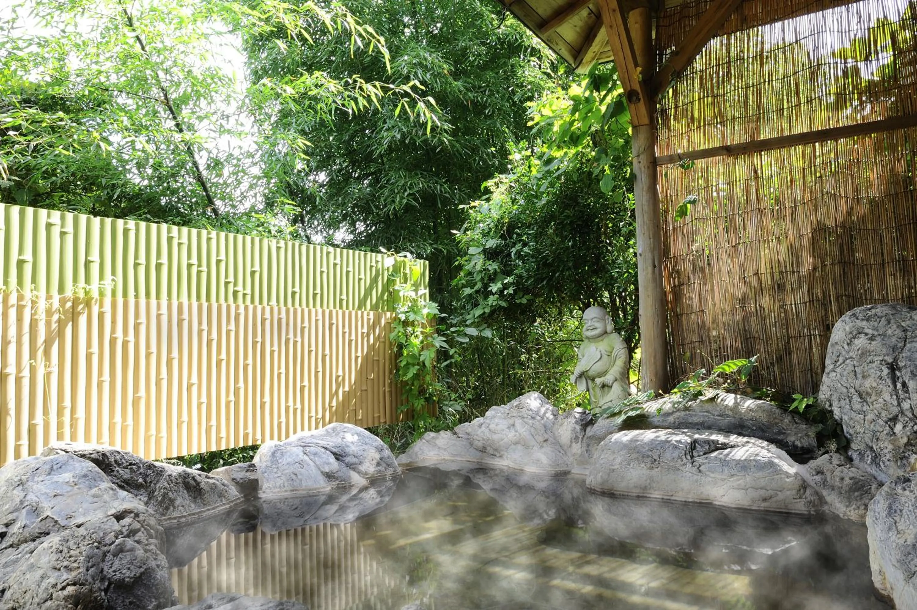 Hot Spring Bath in Shiobara Onsen Hotel Ohruri