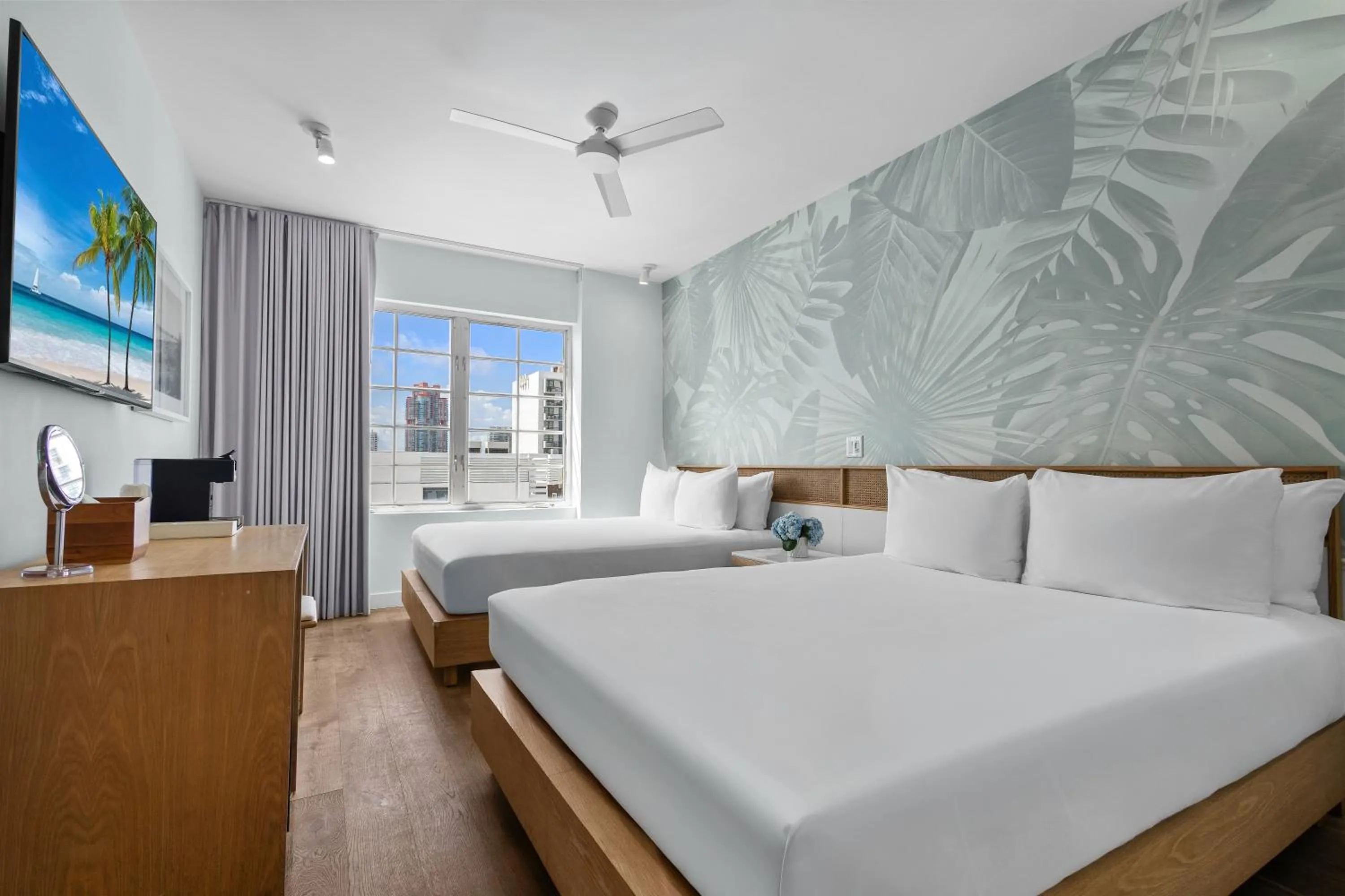 Bed in Park Central South Beach