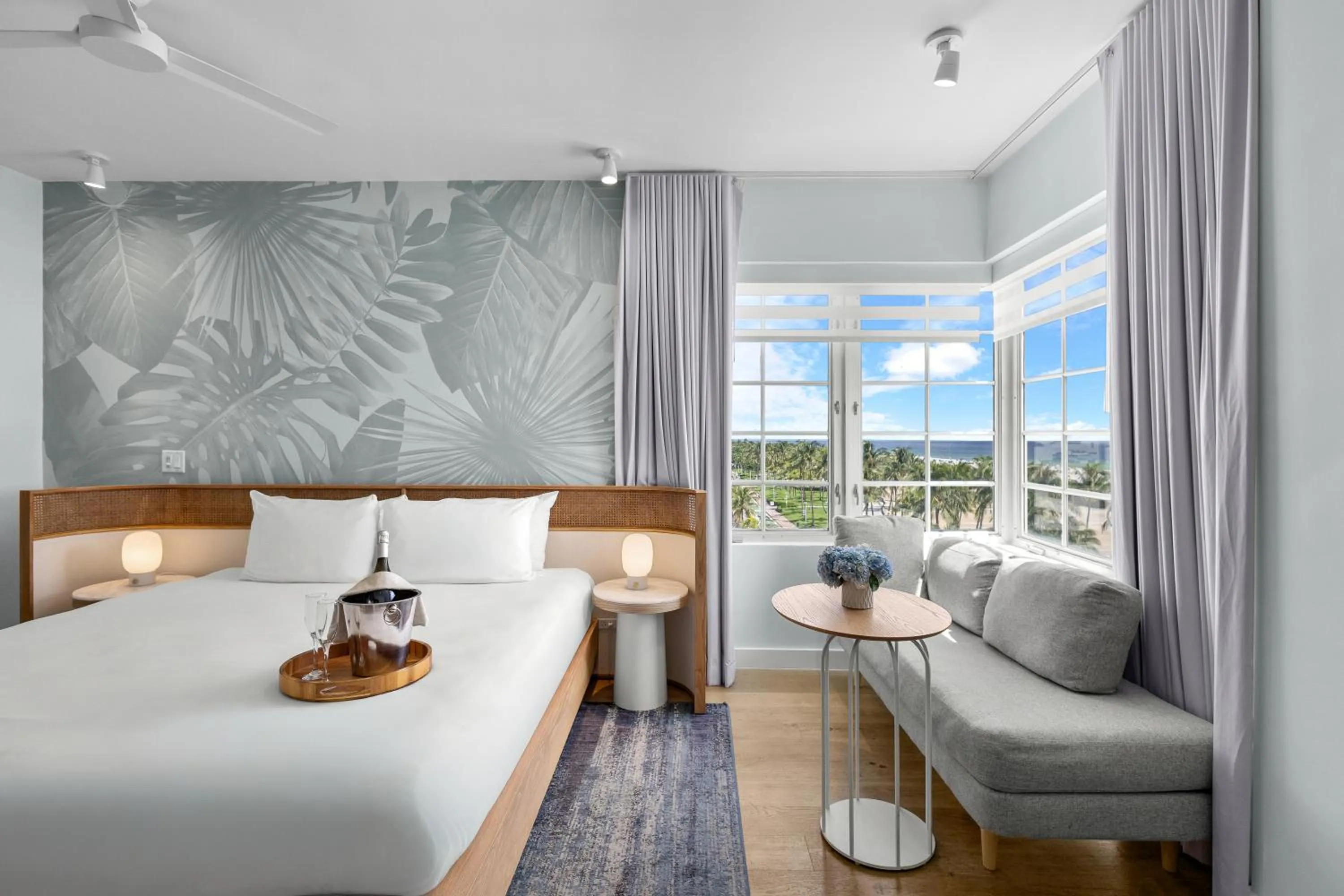 Bed in Park Central South Beach