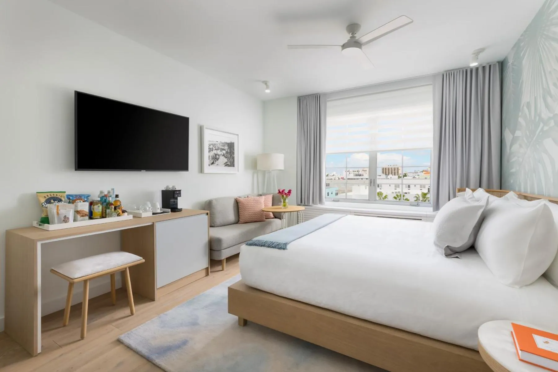 Bed in Park Central South Beach