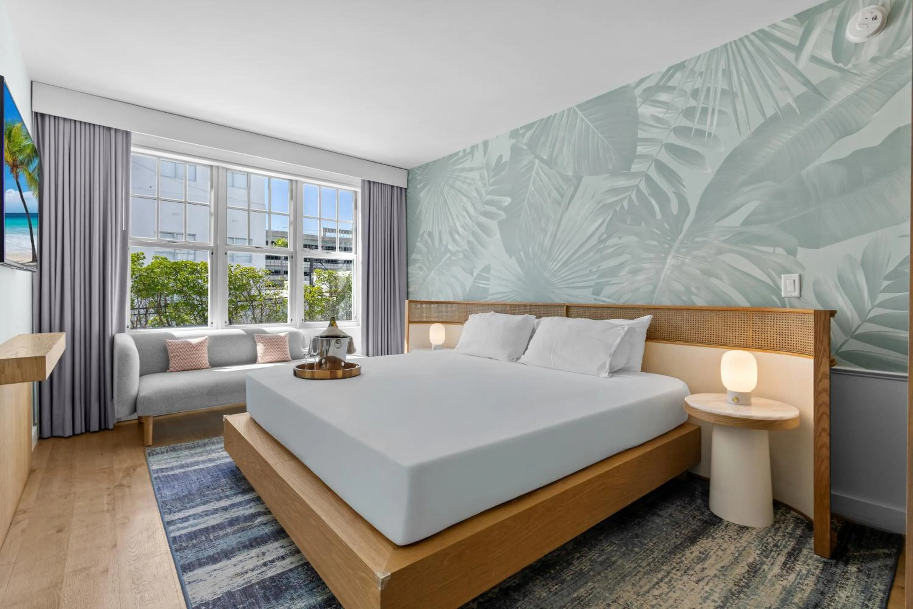 Bed in Park Central South Beach