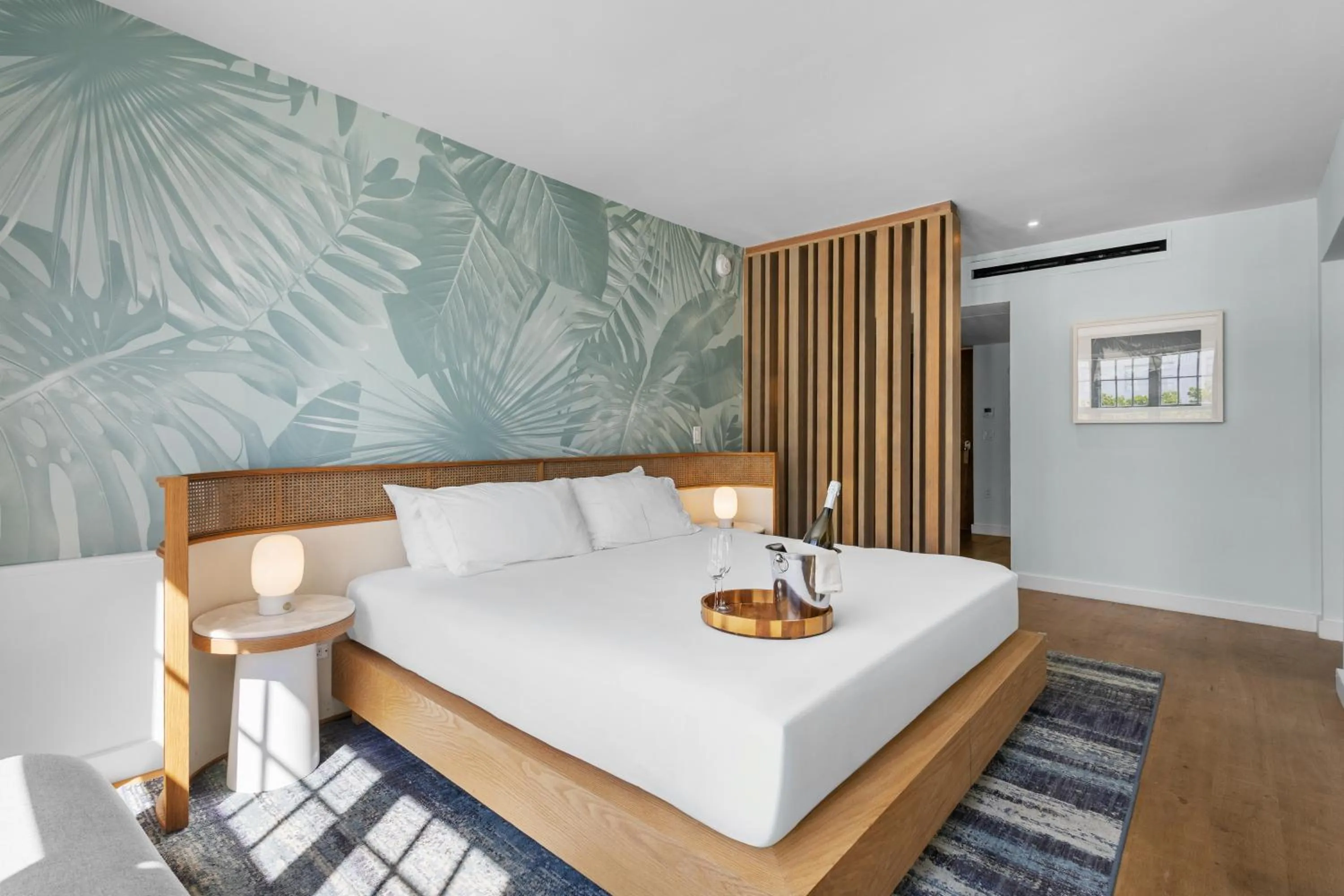 Bed in Park Central South Beach