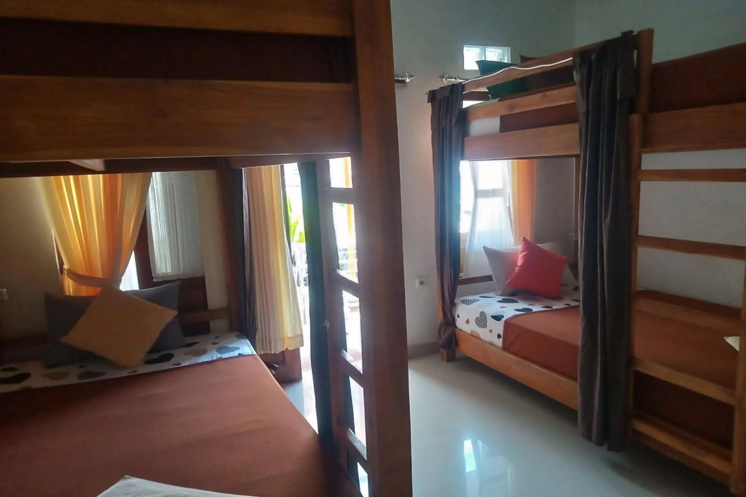 Bedroom, Bed in Gedhong Hostel