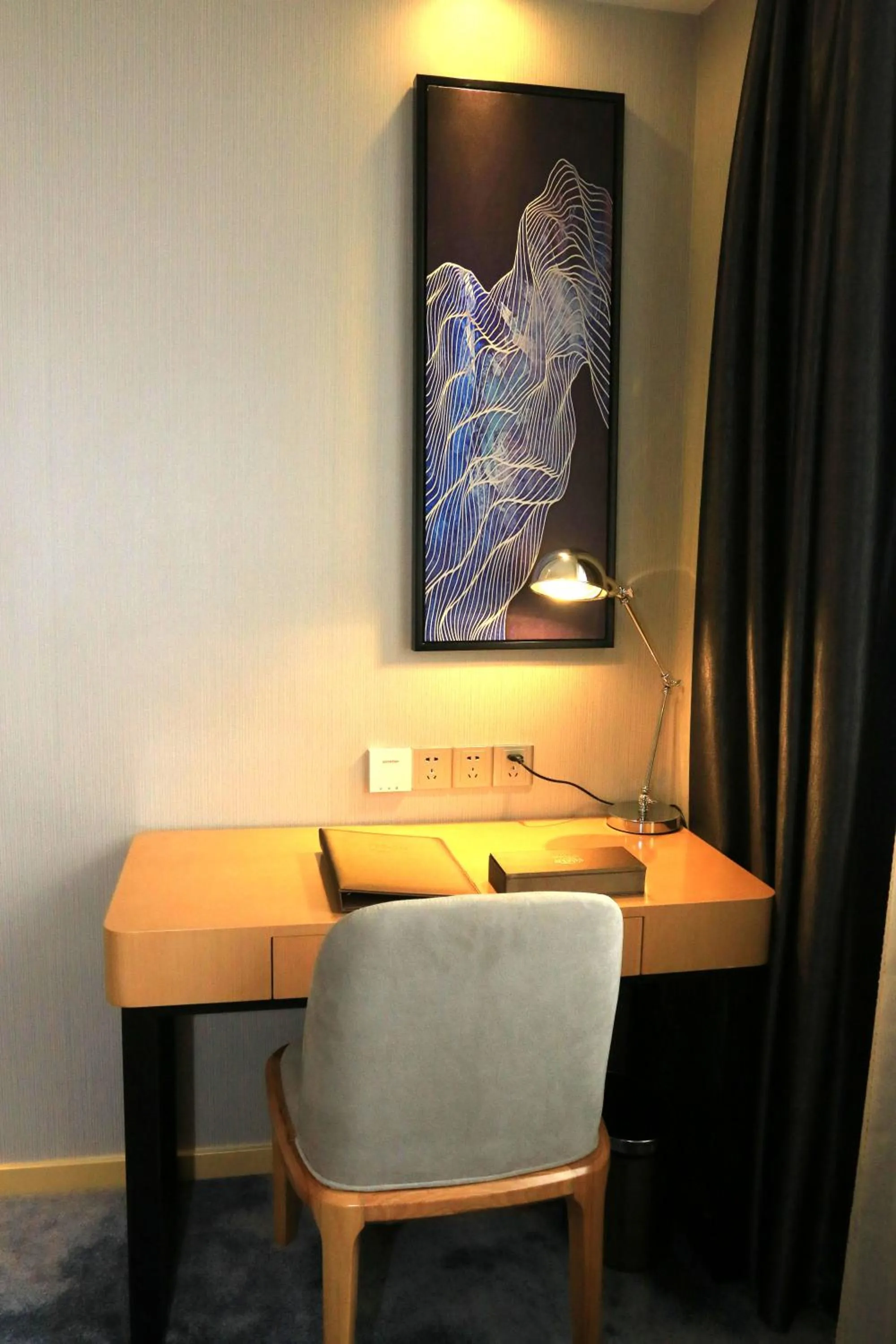 Seating area in Guangzhou Seaman Hotel