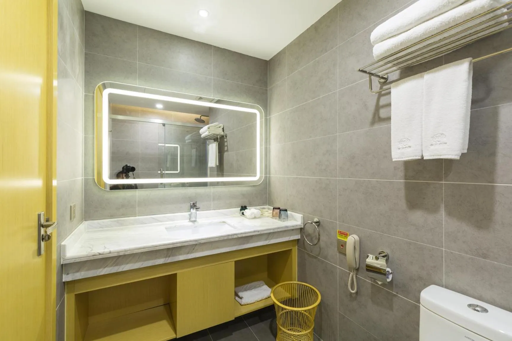 Toilet in Guangzhou Seaman Hotel