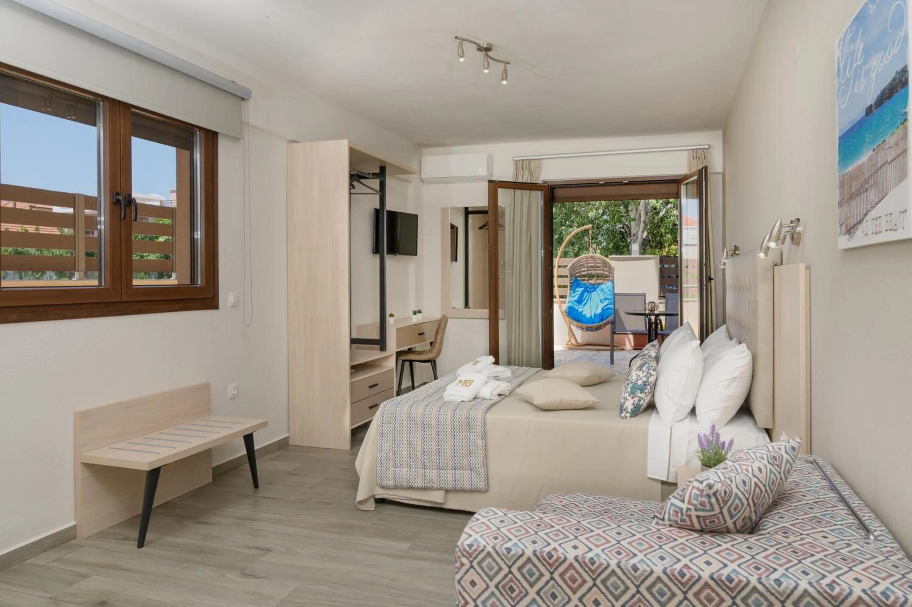 Photo of the whole room, Bed in M&B boutique apartments