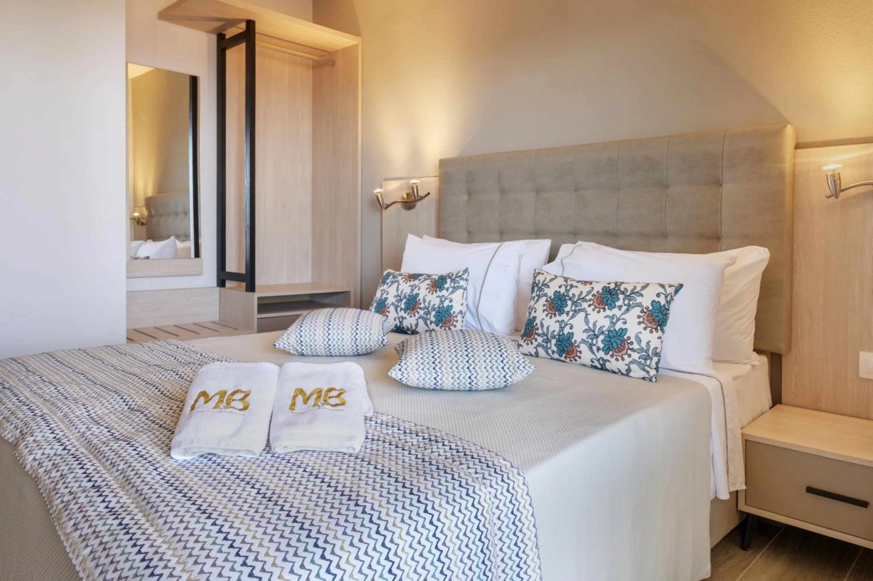 Bed in M&B boutique apartments