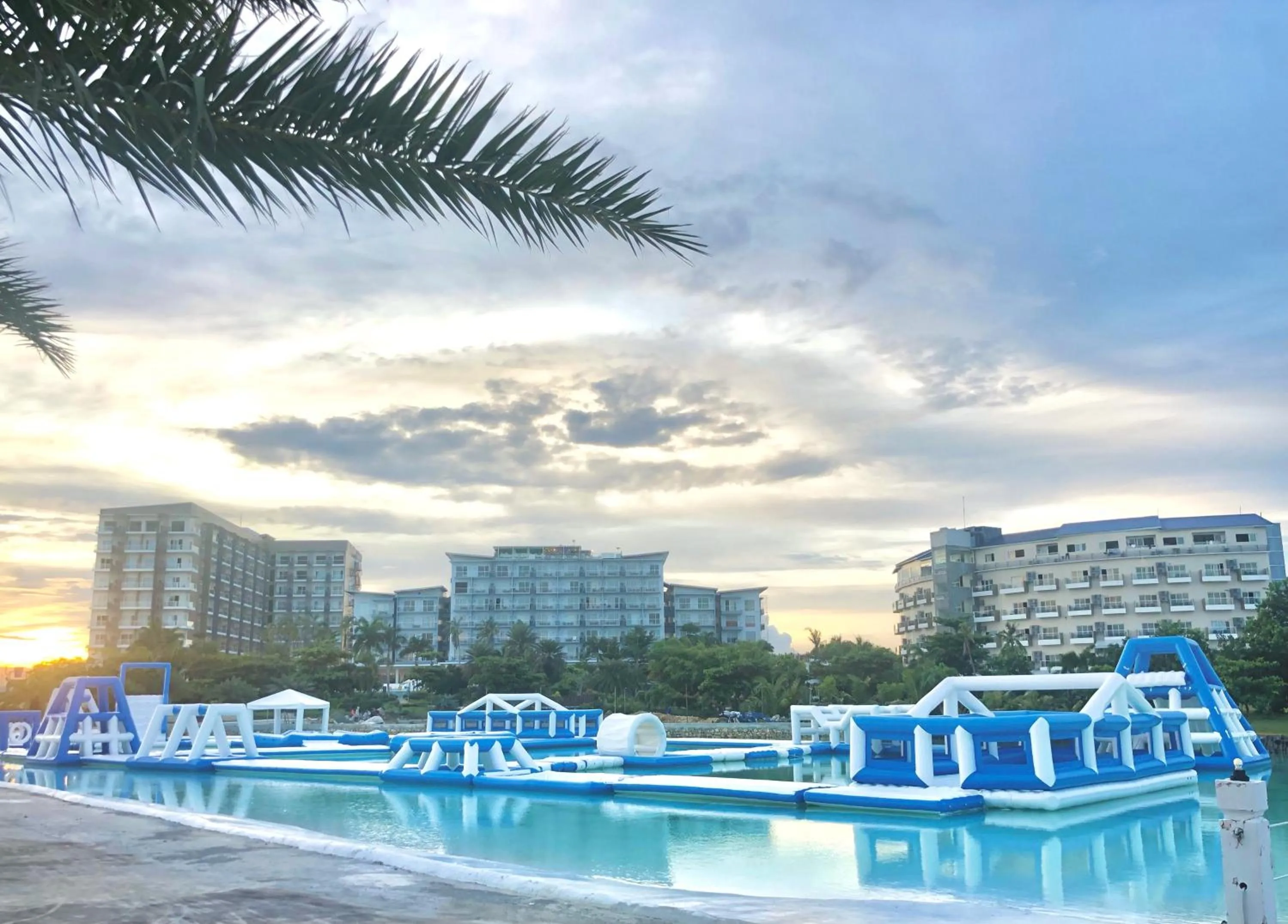 Swimming pool in Solea Palm Resort Mactan