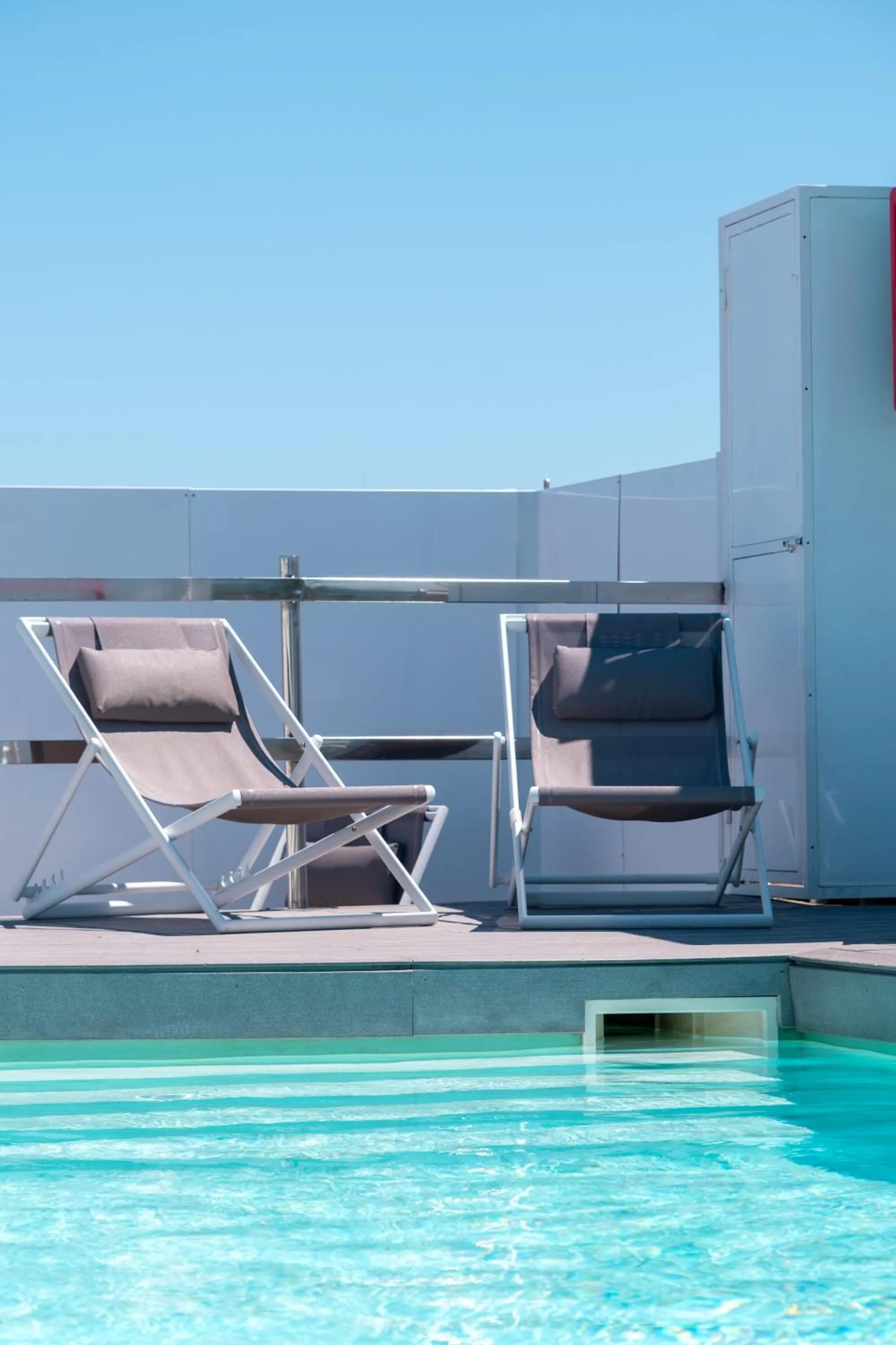 Swimming pool in Onmood Cala Ratjada - Bed & Brunch