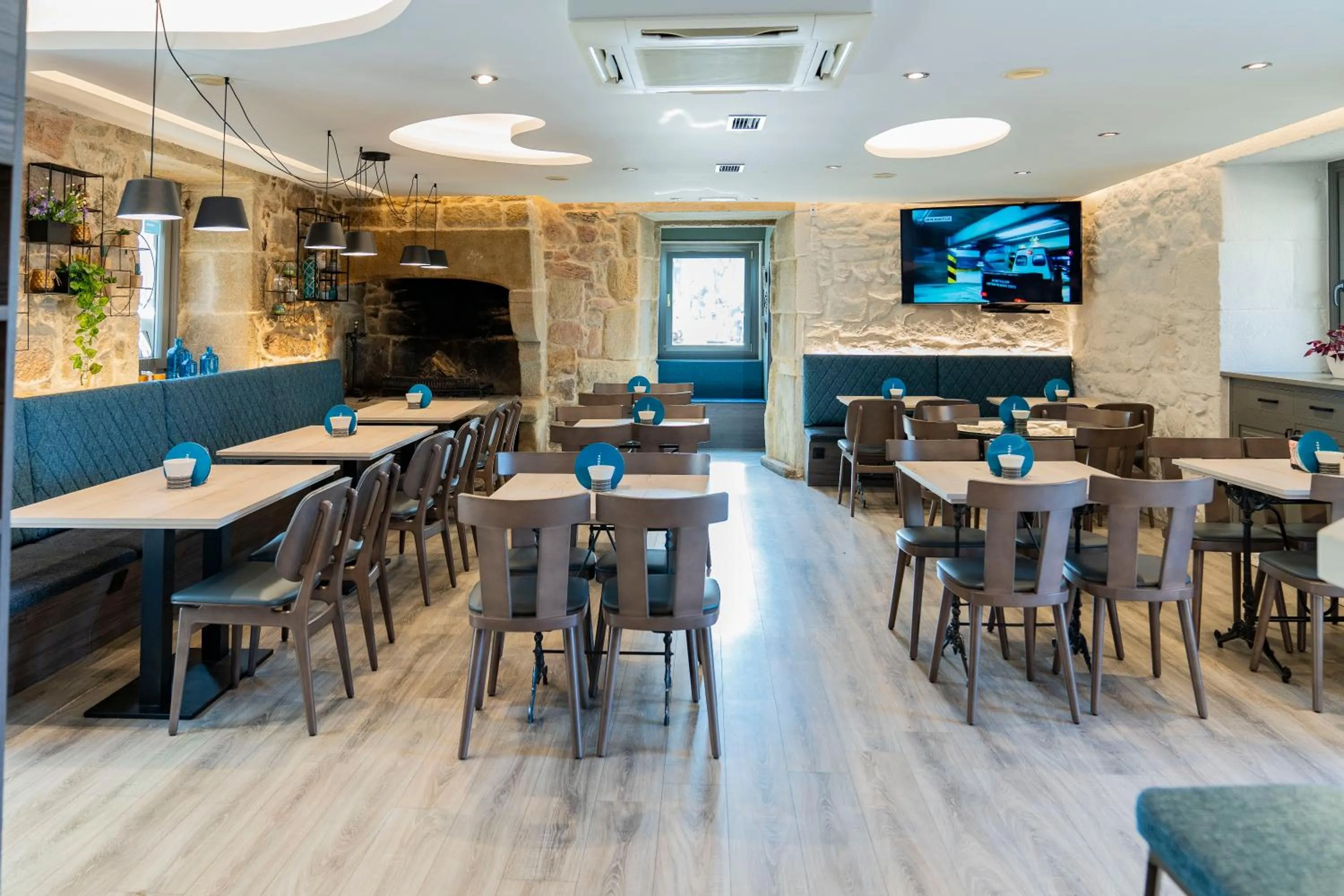 Restaurant/places to eat in A Esmorga-Posada del Mar