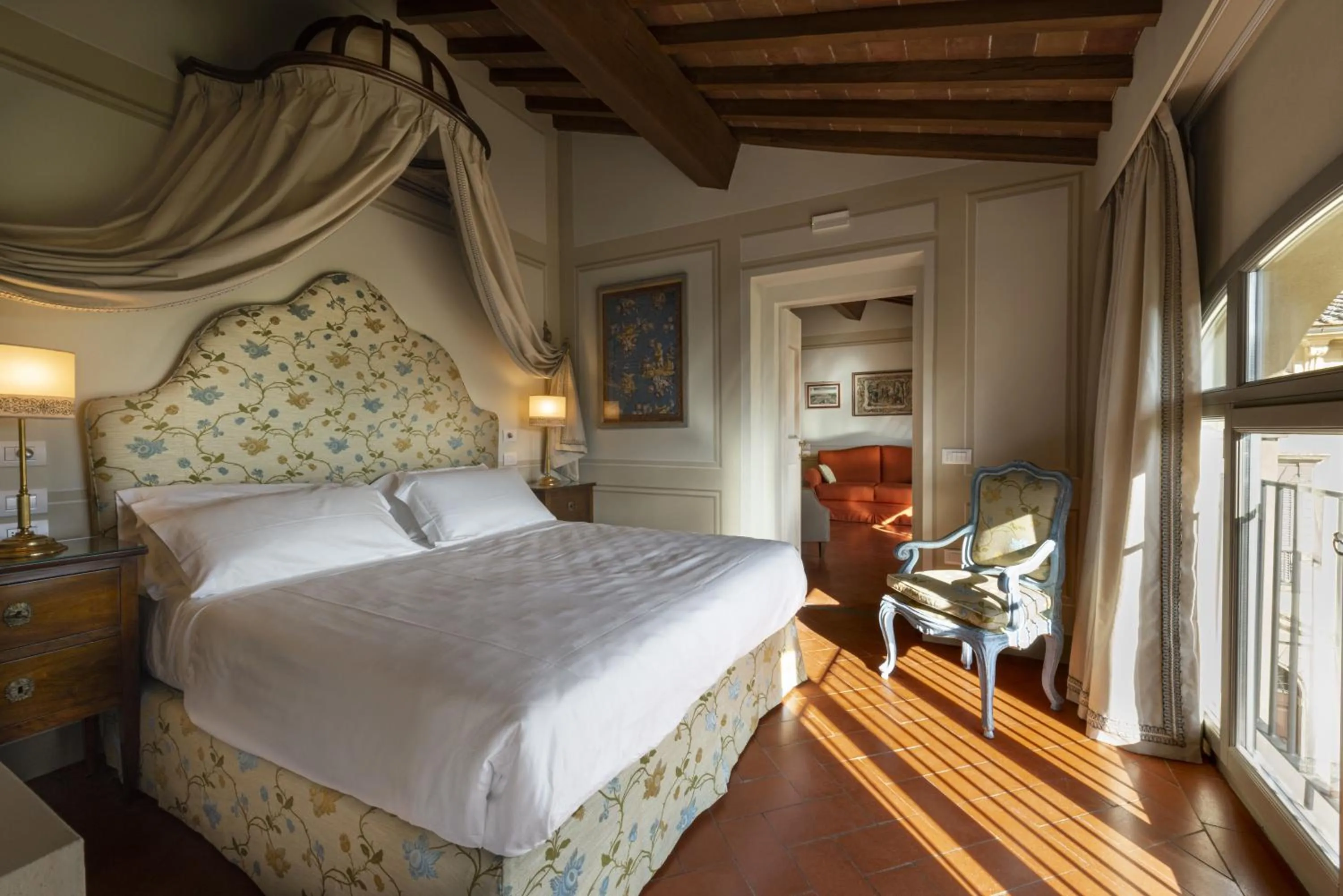 Photo of the whole room, Bed in Torre a Cona Wine Estate