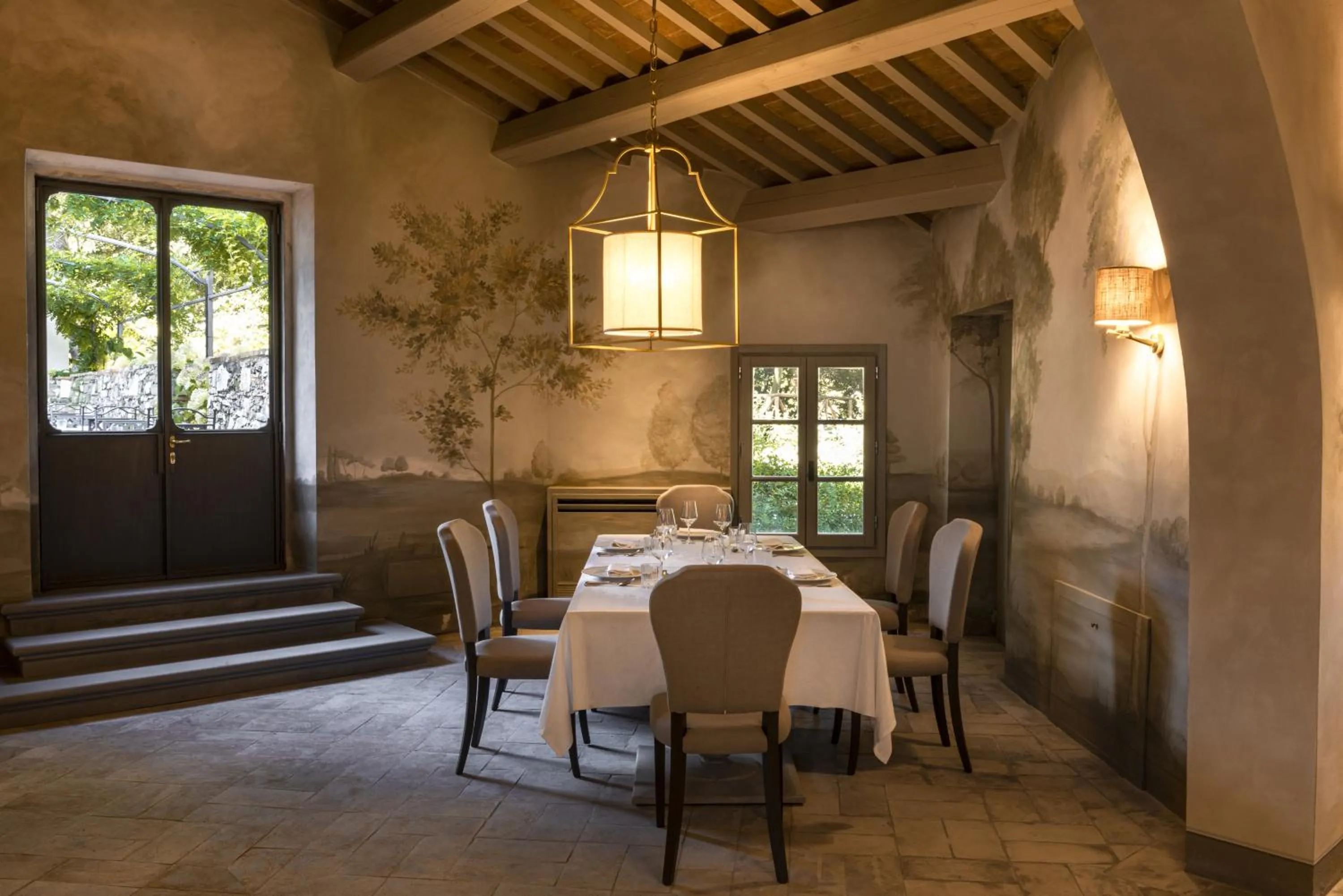 Restaurant/places to eat in Torre a Cona Wine Estate