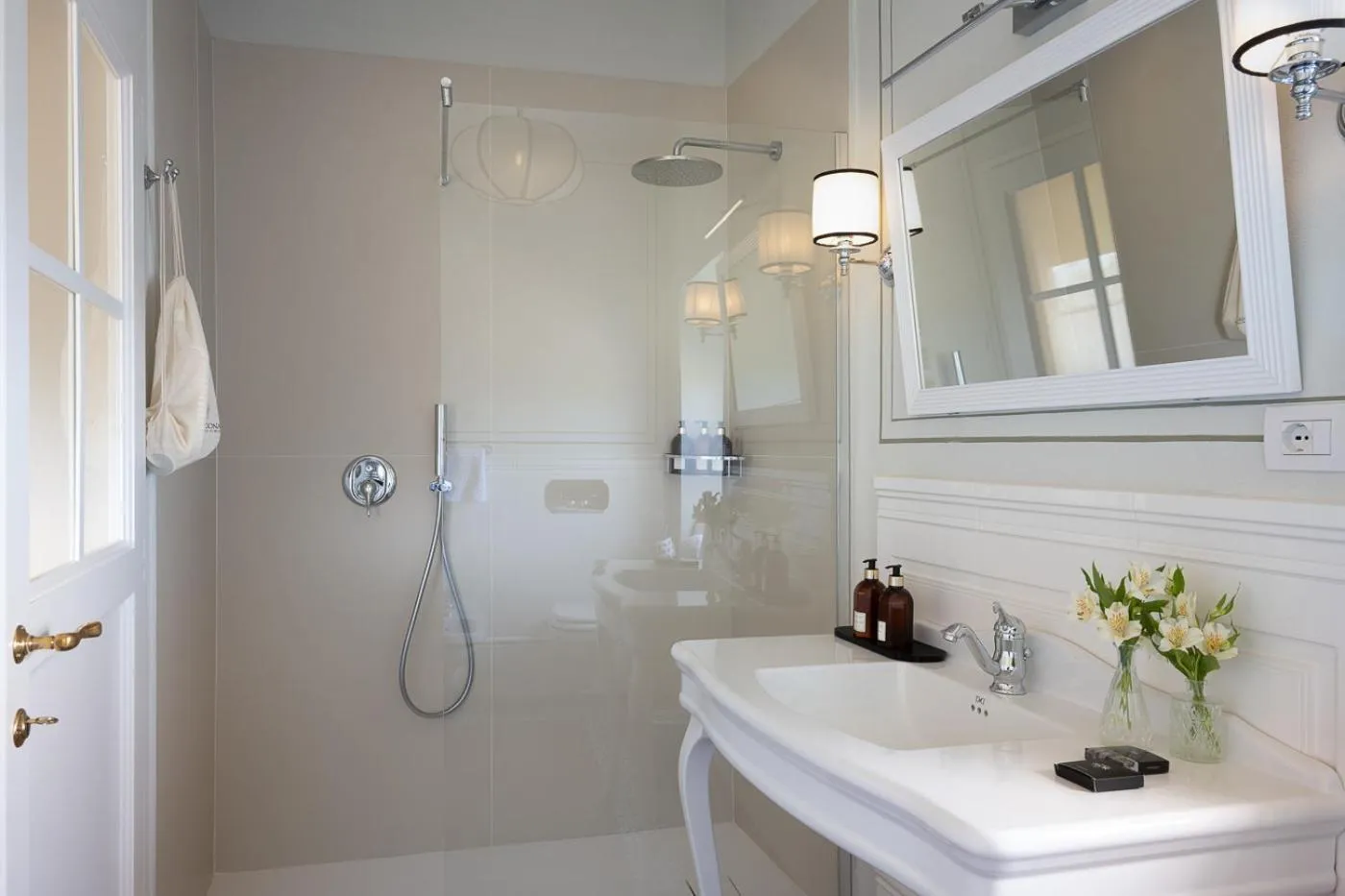 Torre a Cona Wine Estate