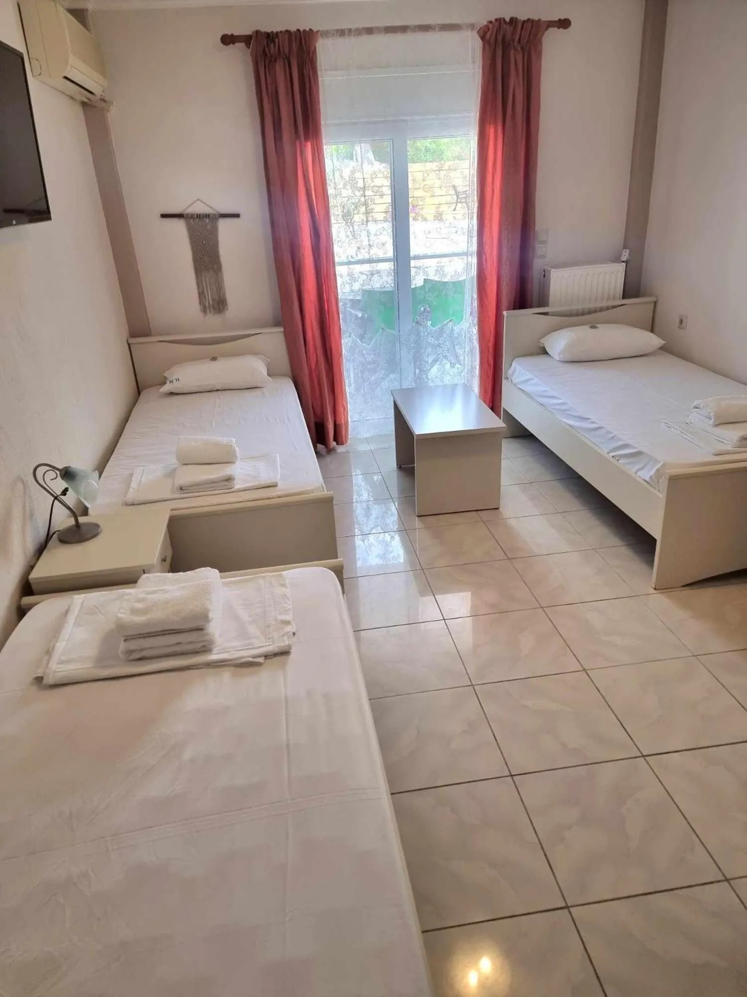 Bed in Hotel Nautilos