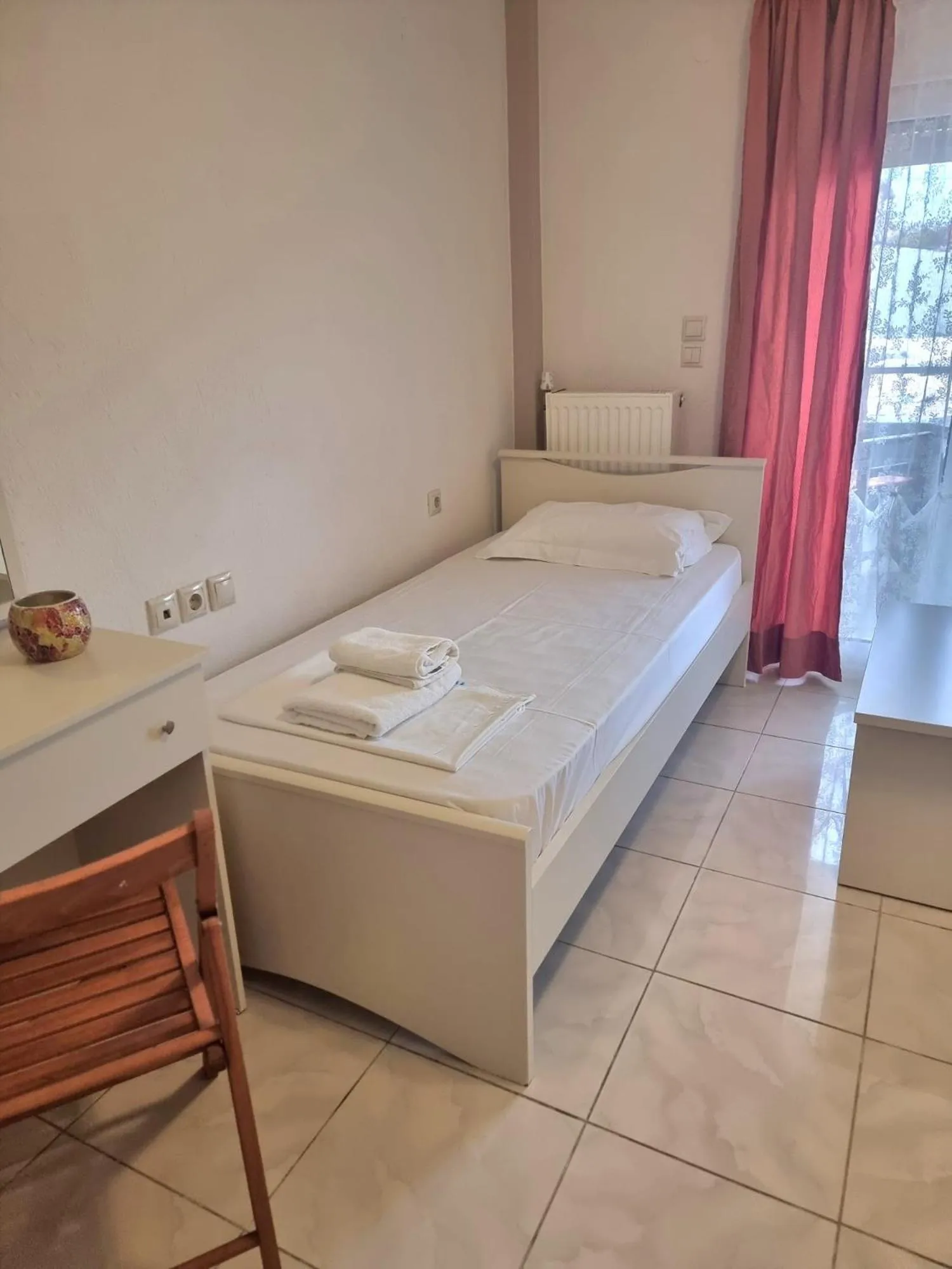 Bed in Hotel Nautilos