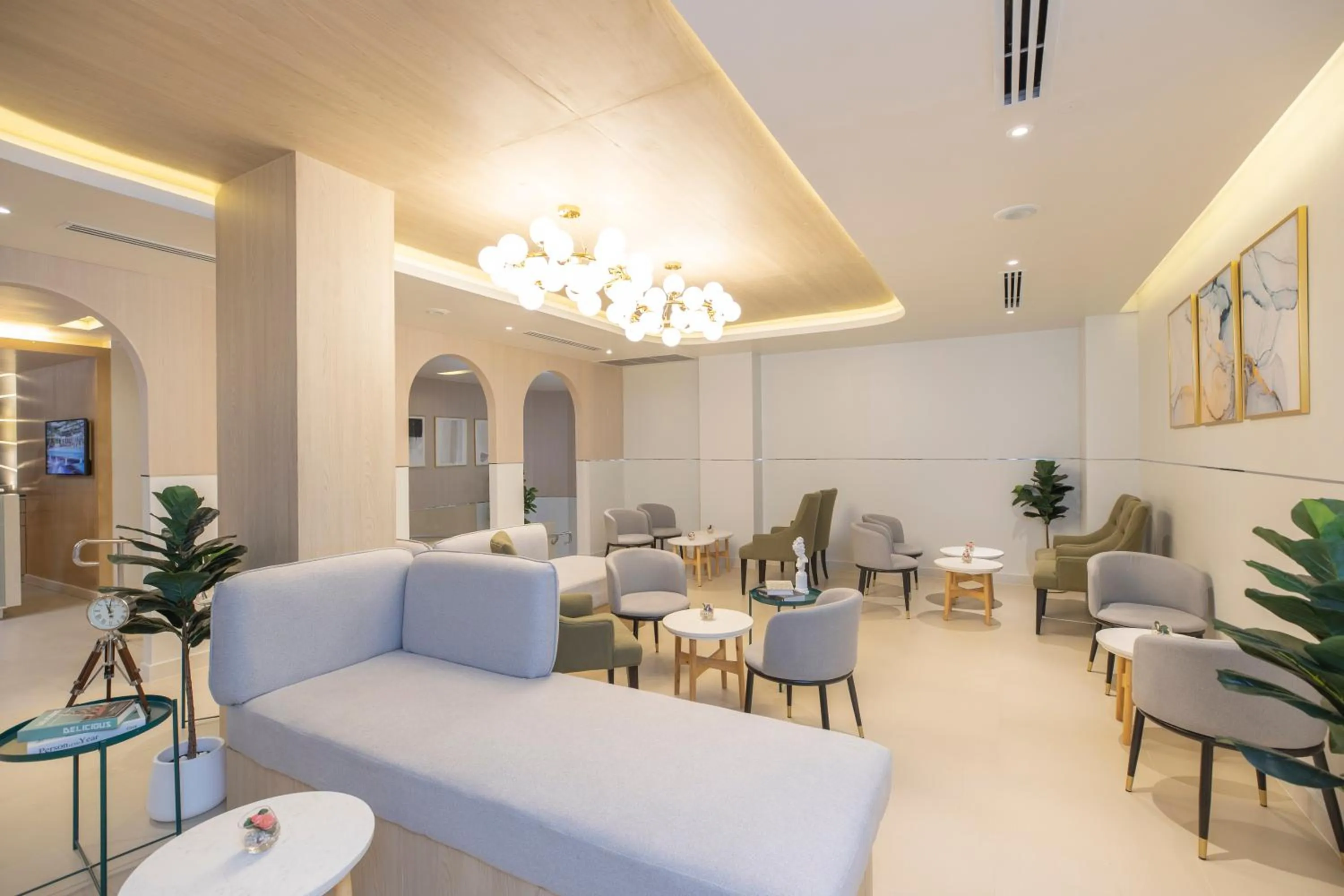 Lobby or reception in Pattaya Sea View Hotel - SHA Extra Plus