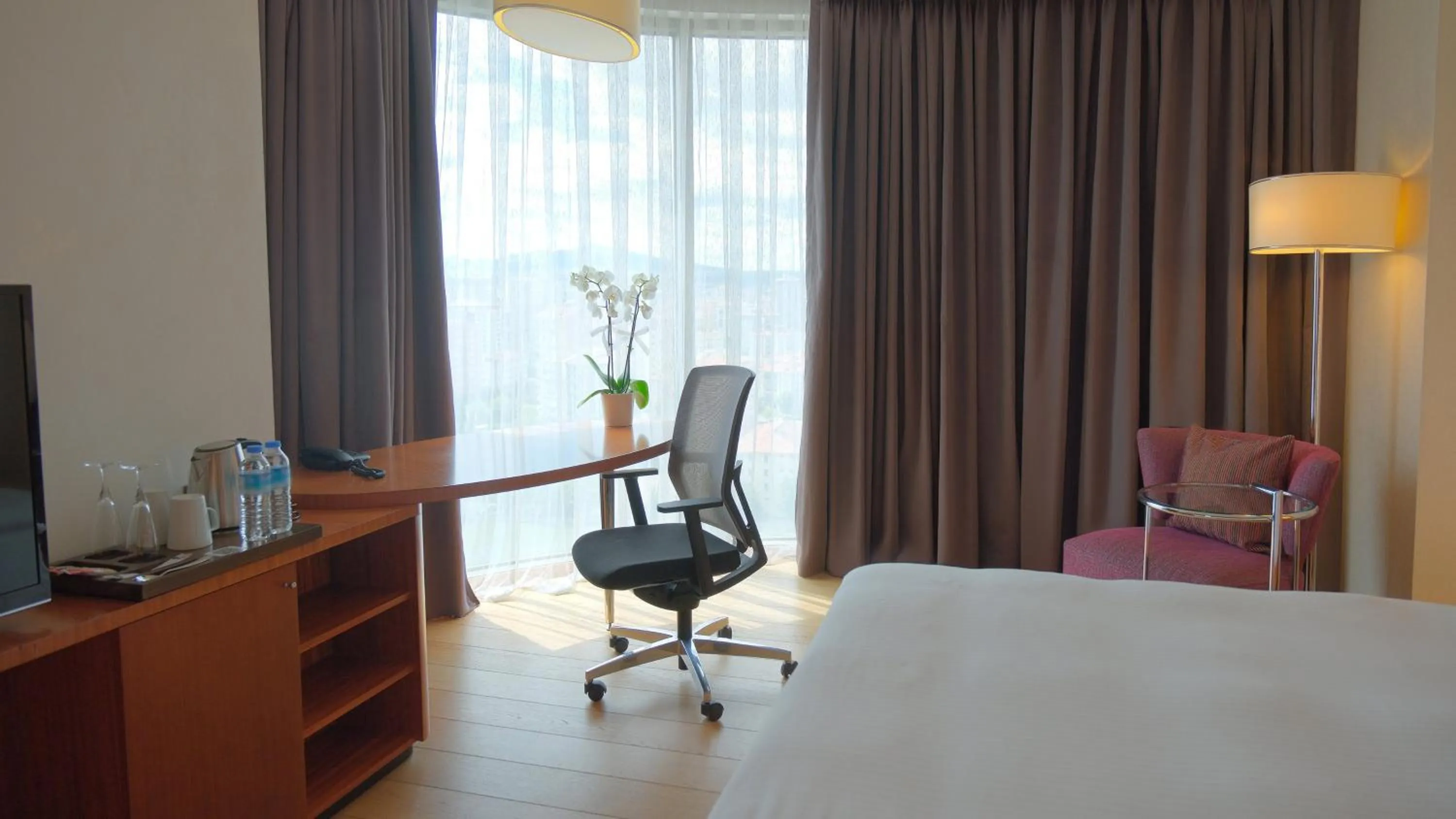 Bedroom in Crowne Plaza Kayseri by IHG