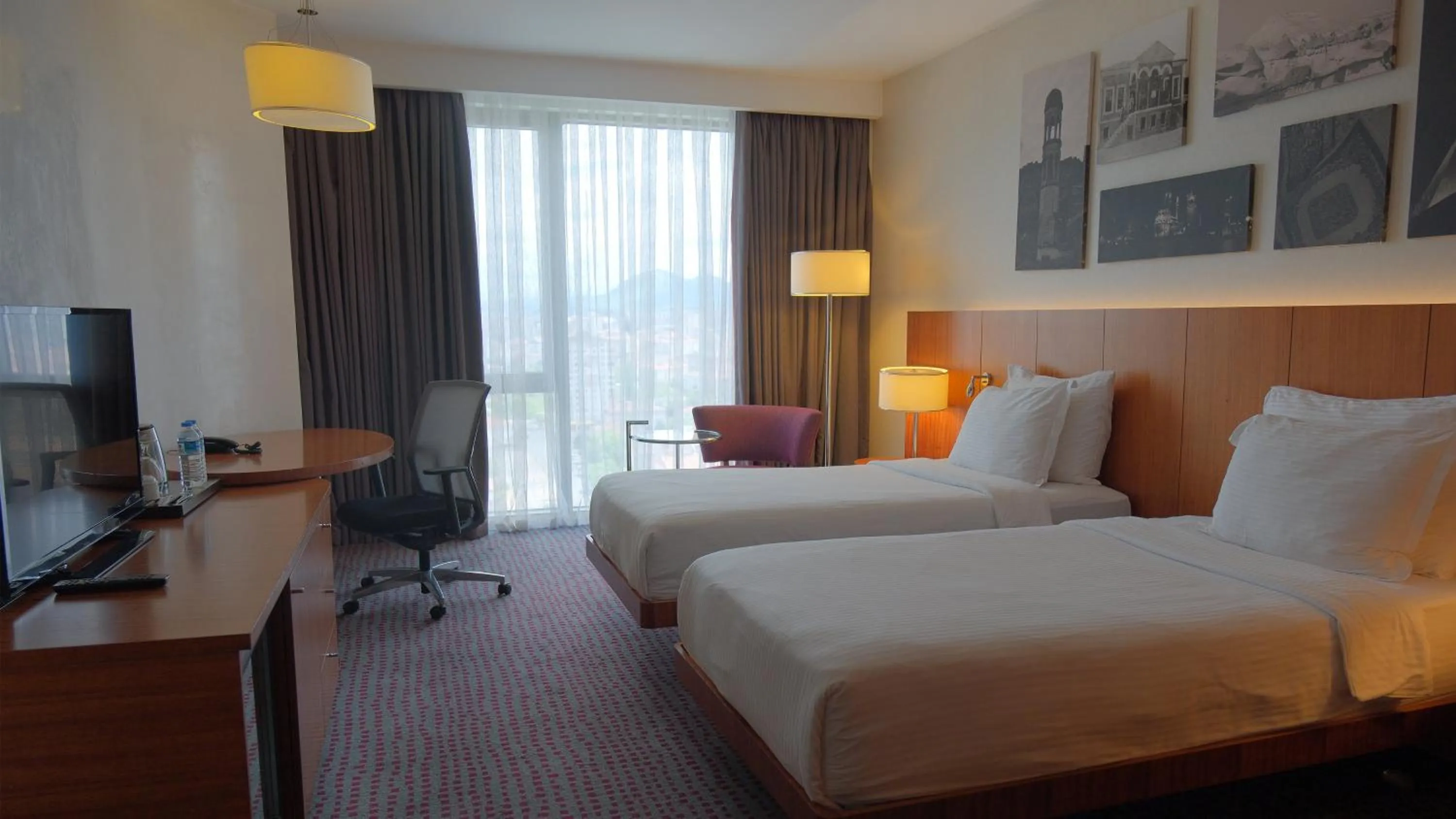 Photo of the whole room in Crowne Plaza Kayseri by IHG