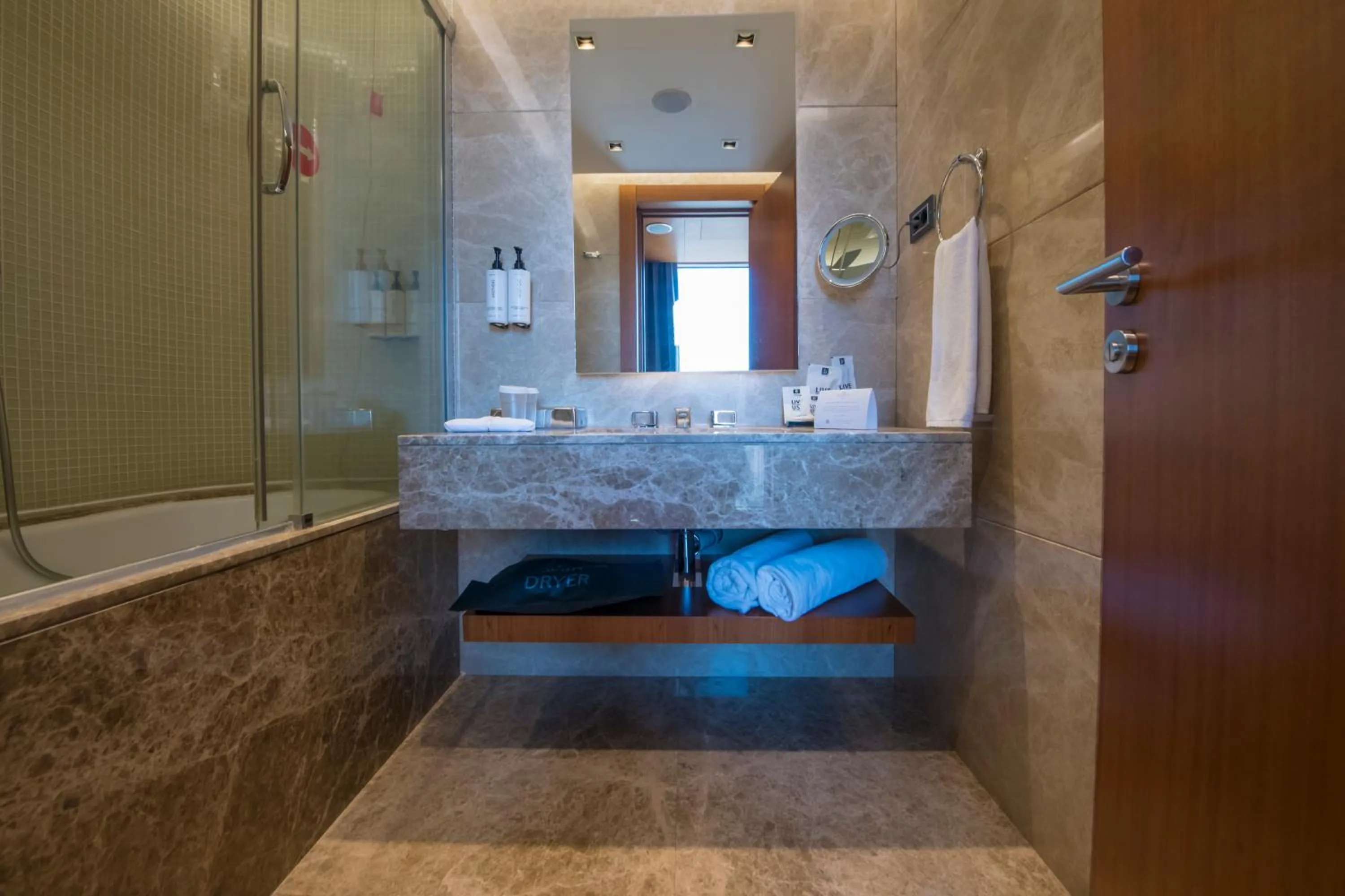 Bathroom in Crowne Plaza Kayseri by IHG