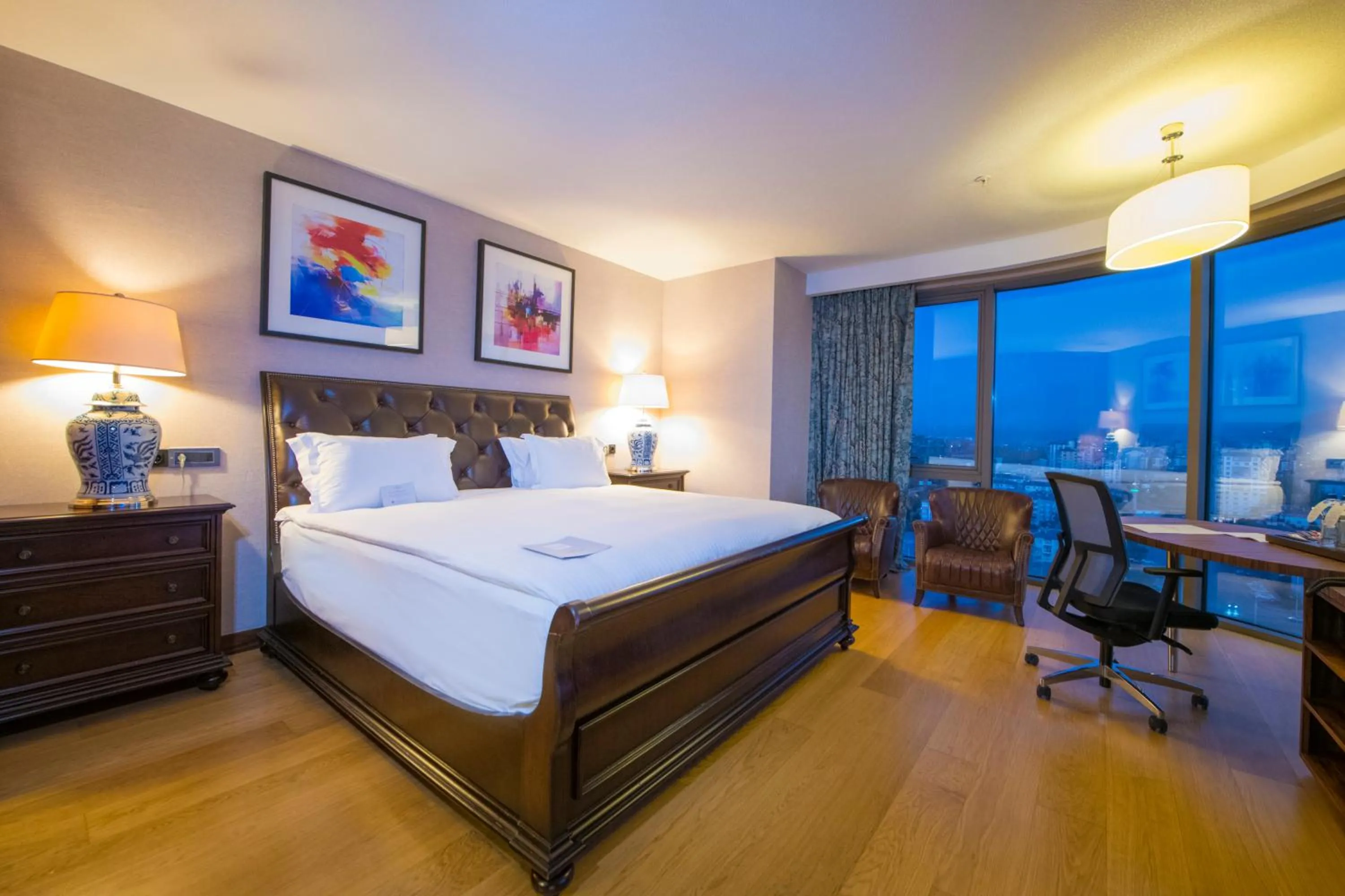 Photo of the whole room in Crowne Plaza Kayseri by IHG