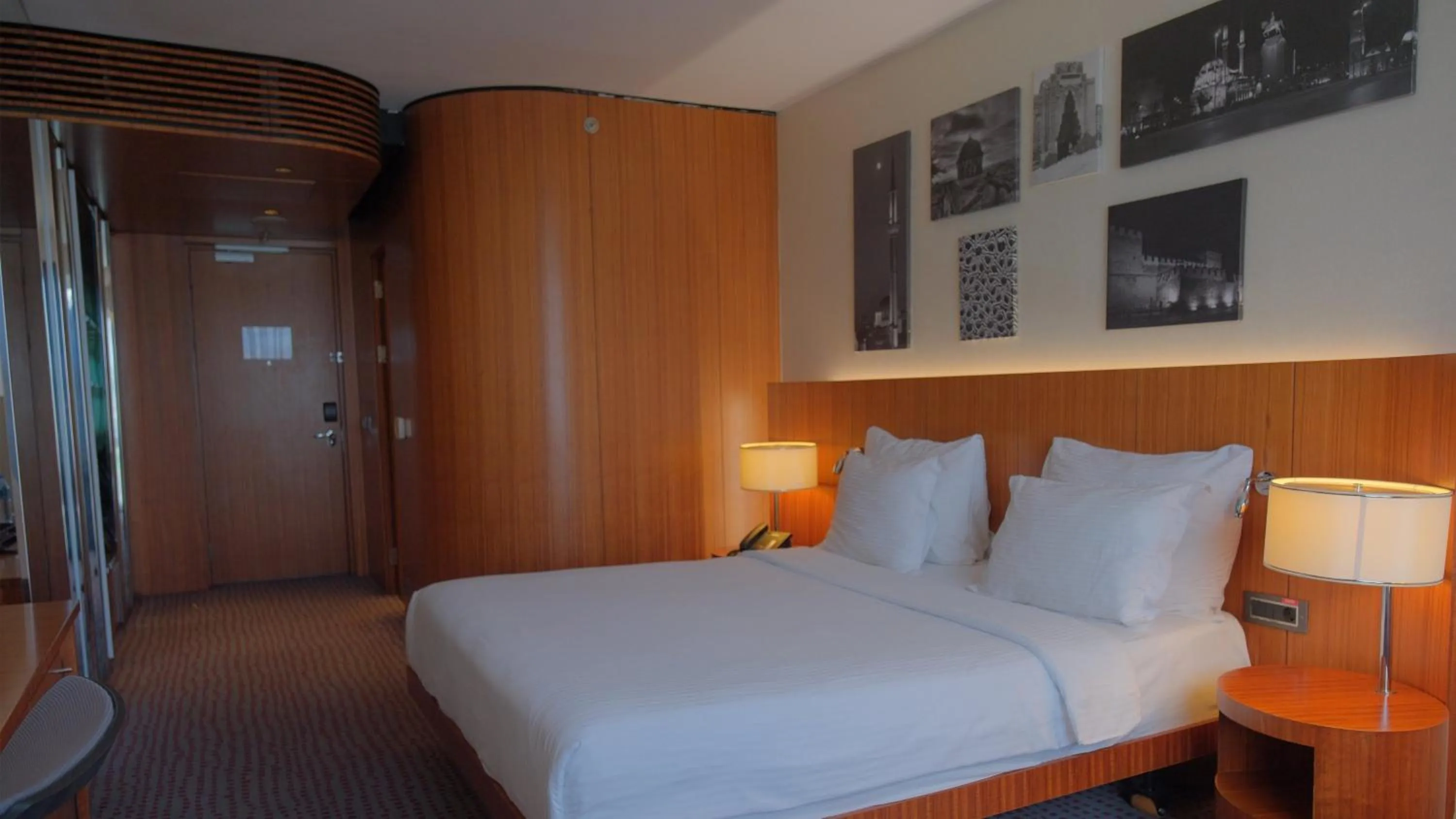 Photo of the whole room in Crowne Plaza Kayseri by IHG