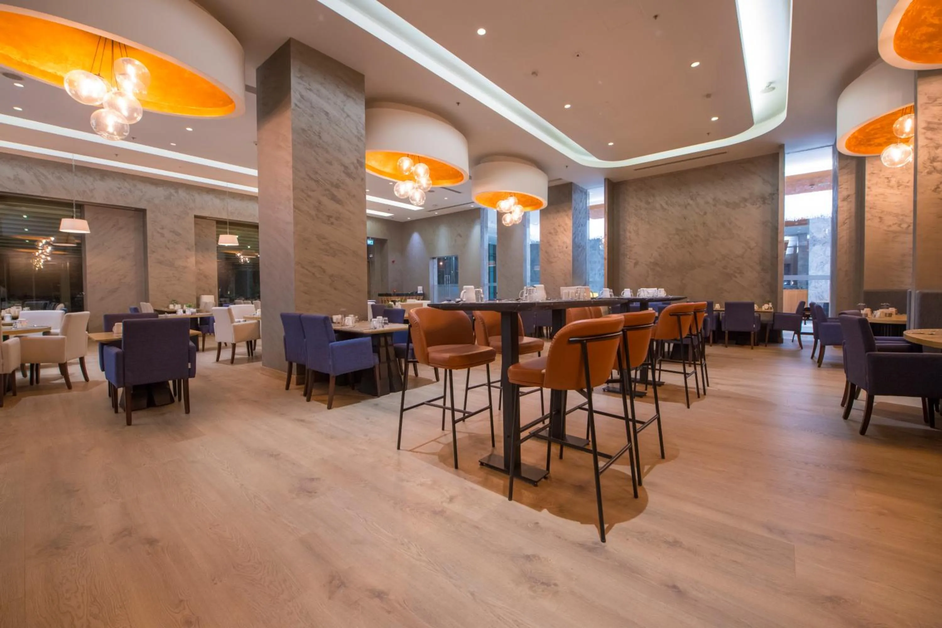 Restaurant/places to eat in Crowne Plaza Kayseri by IHG