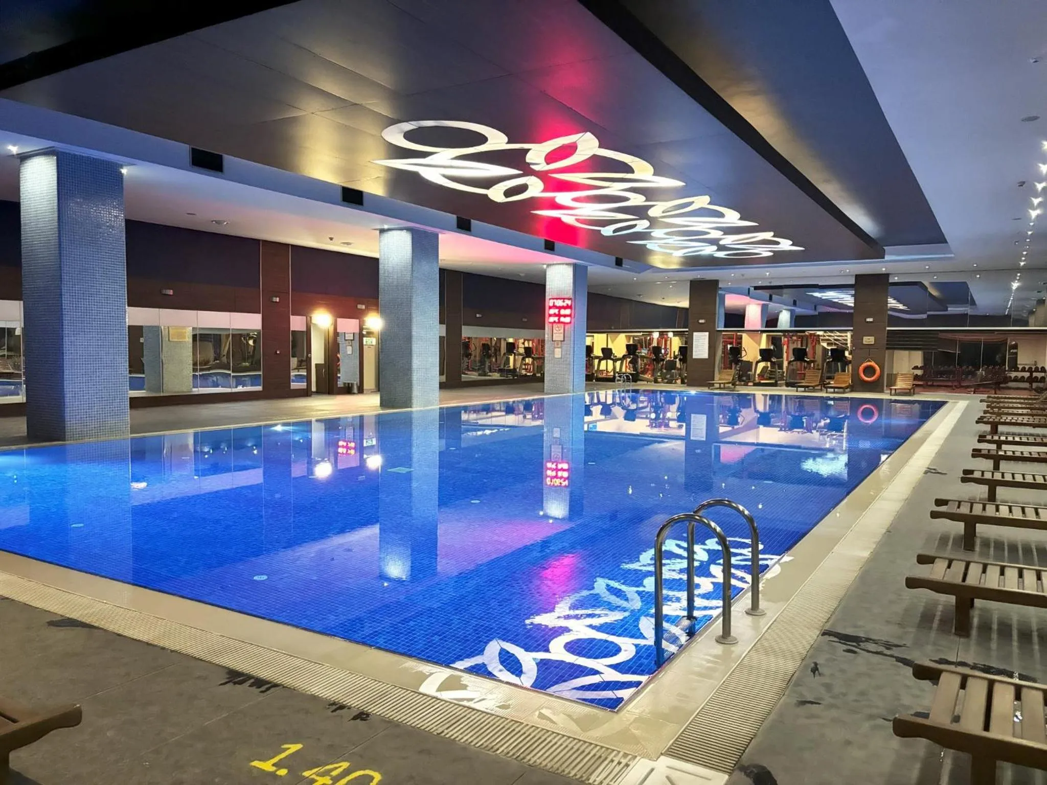 Swimming pool in Crowne Plaza Kayseri by IHG