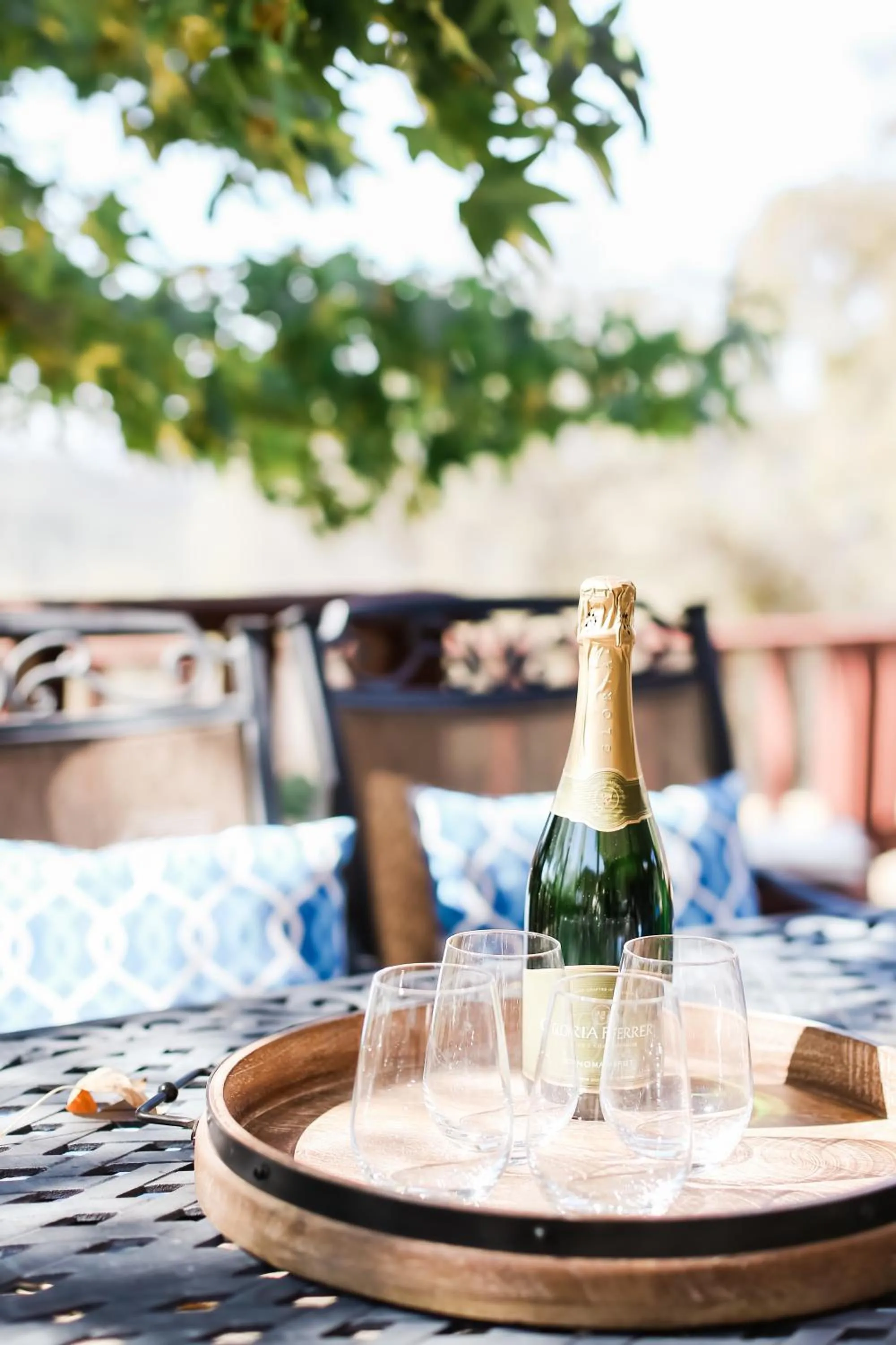 Moon Ranch - a gateway to Yosemite