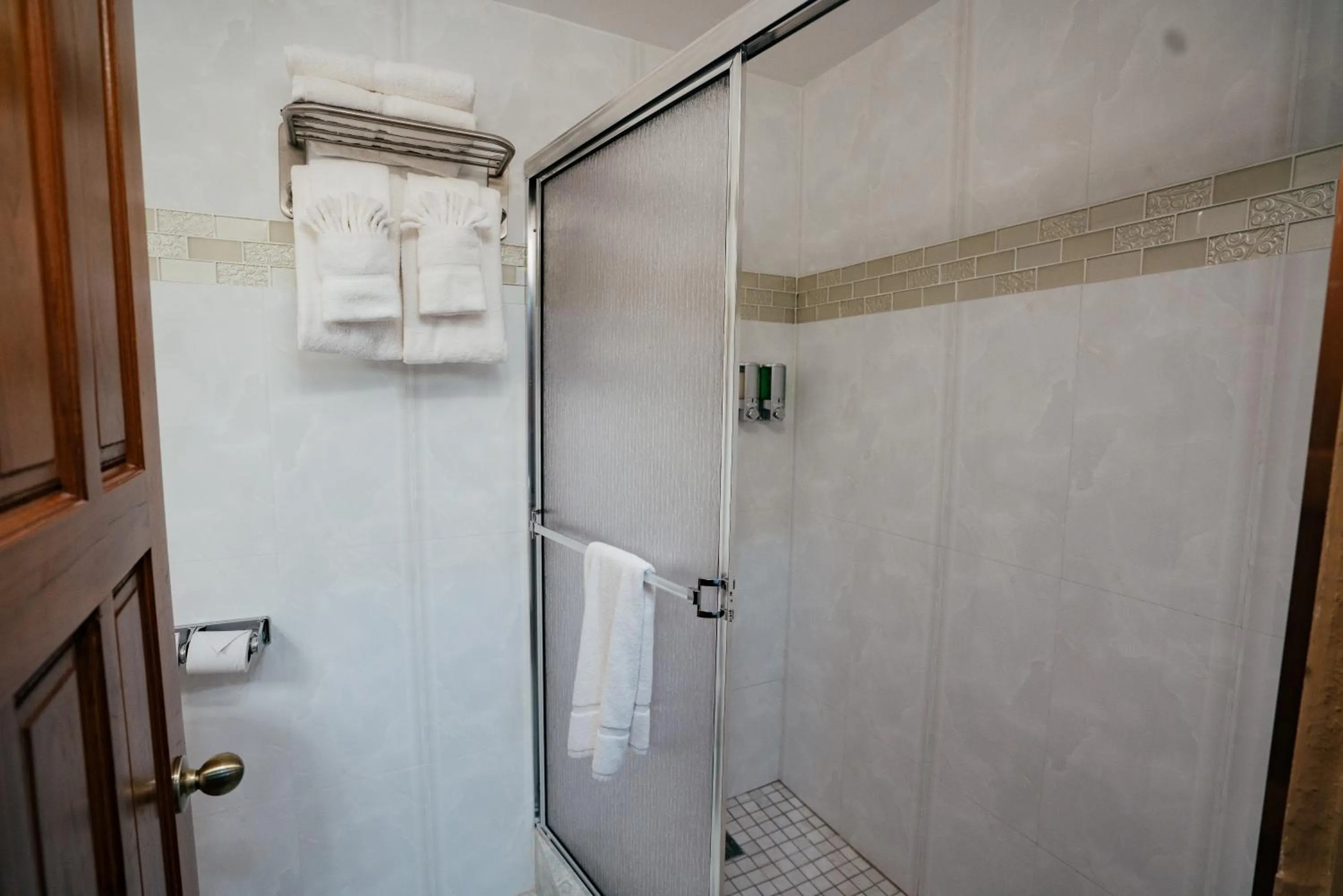 Shower in Runway Hotel