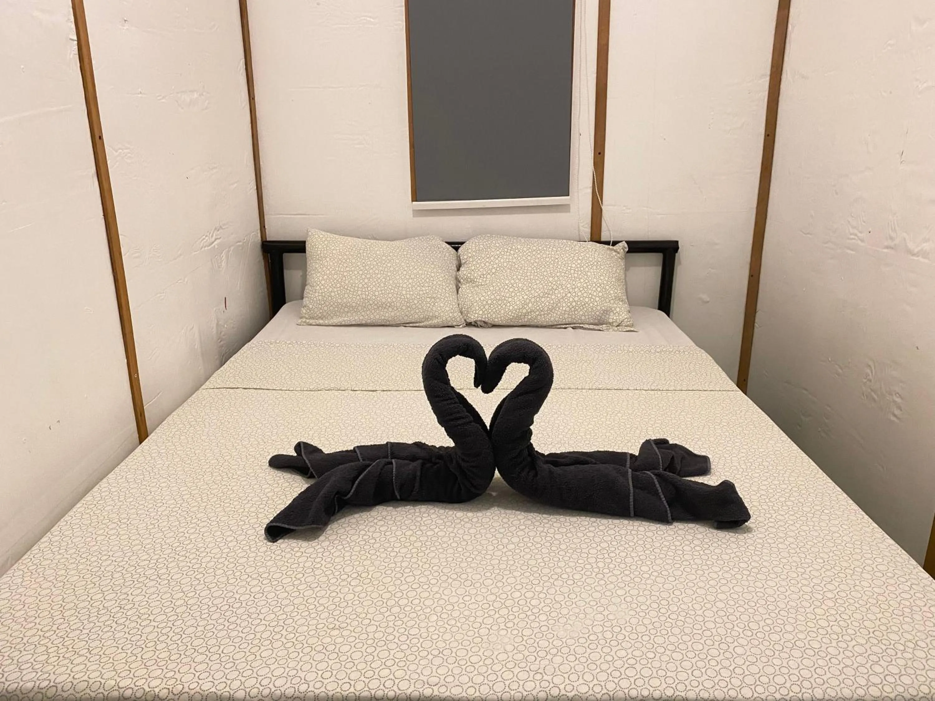 Bed in Ecostay Panglao Resort Hotel