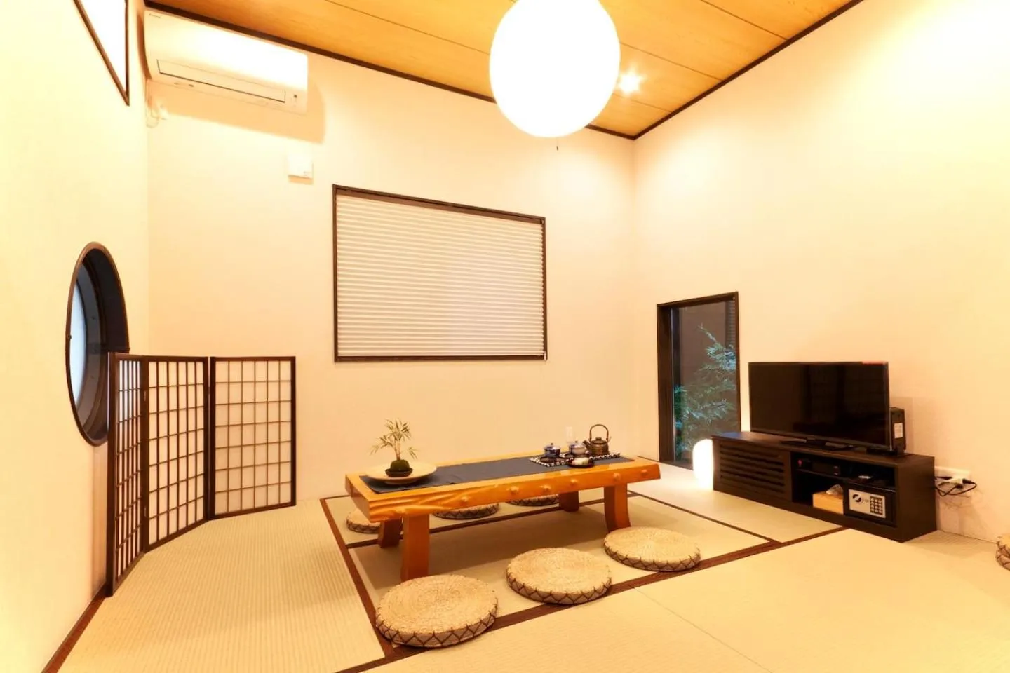 Living room in YADOYA Asakusa-Honkan