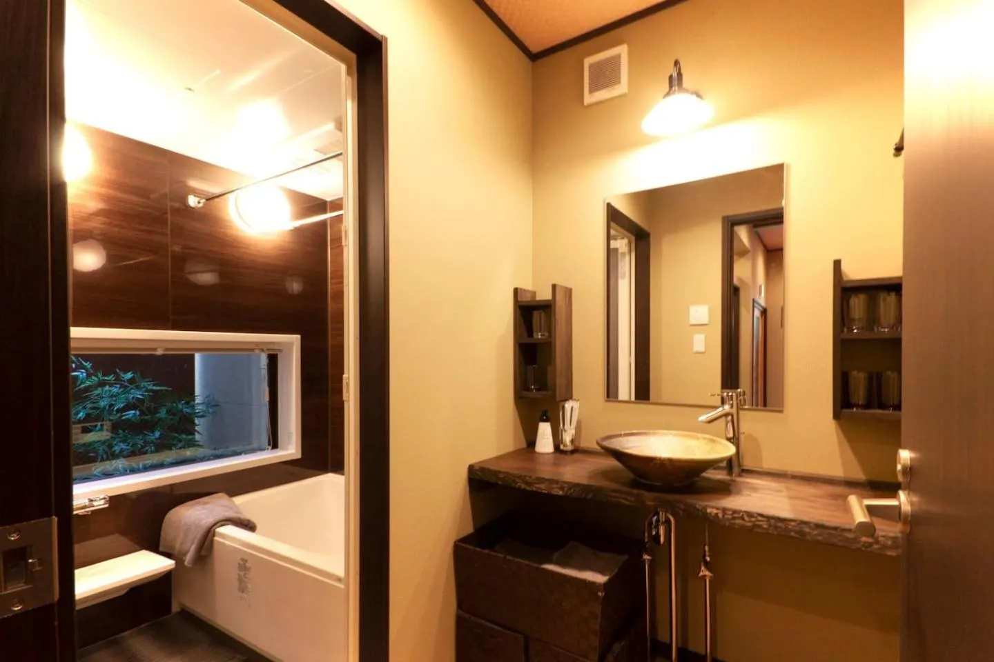 Bathroom, Bed in YADOYA Asakusa-Honkan