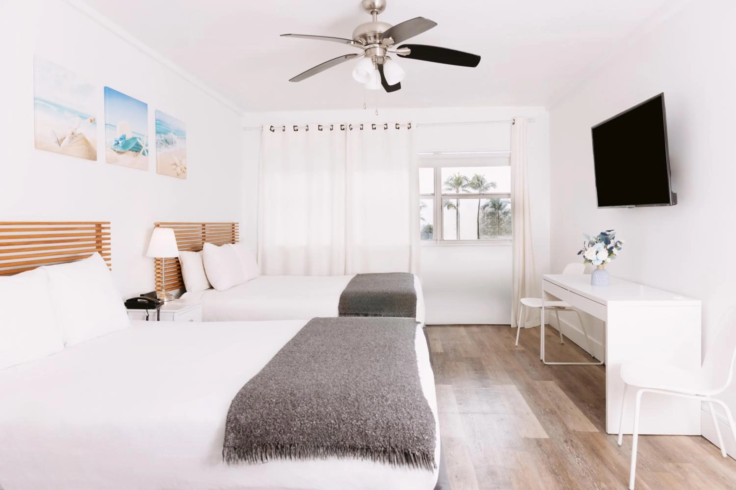 Bed in Lorraine Hotel