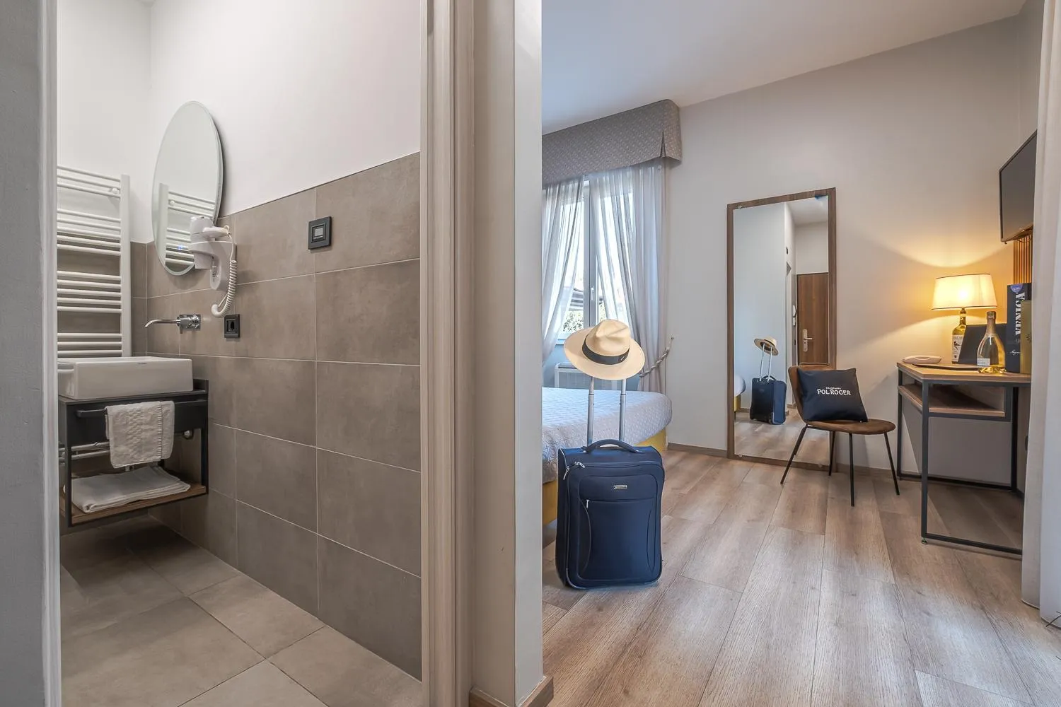 Bathroom, Bed in Villa Noce